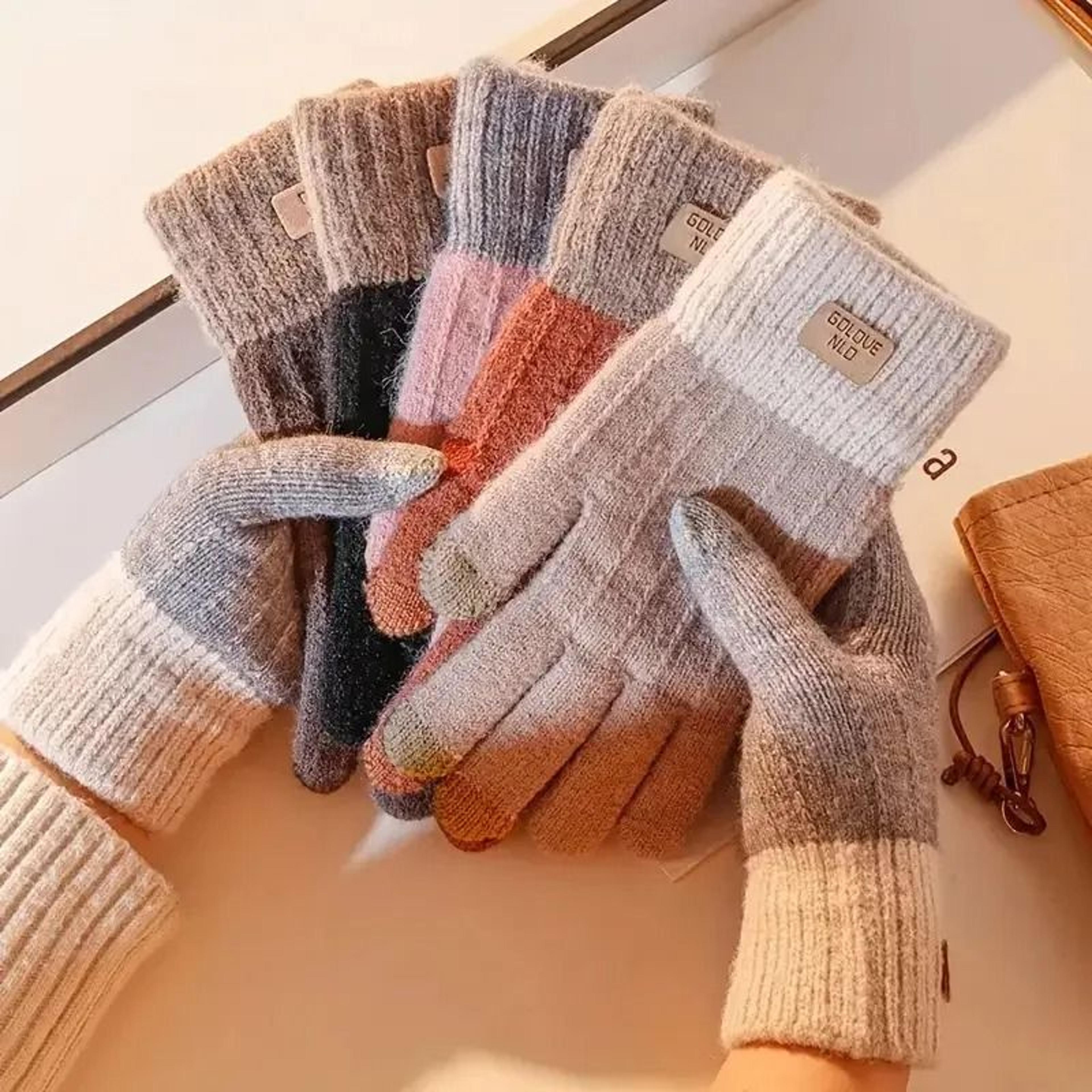 winter warm gloves with elastic cuffs for outdoor leisure