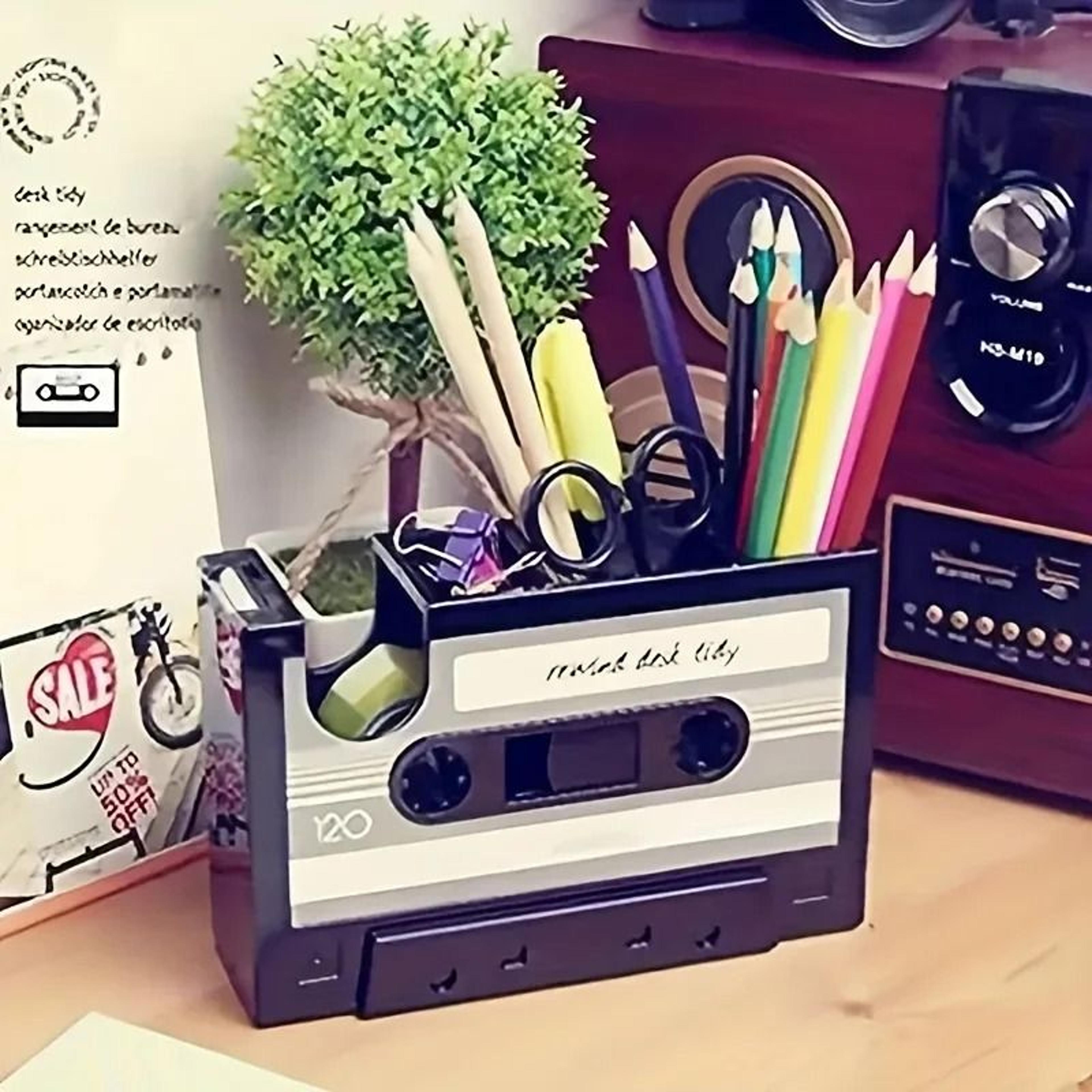 retro style cassette tape pen holder