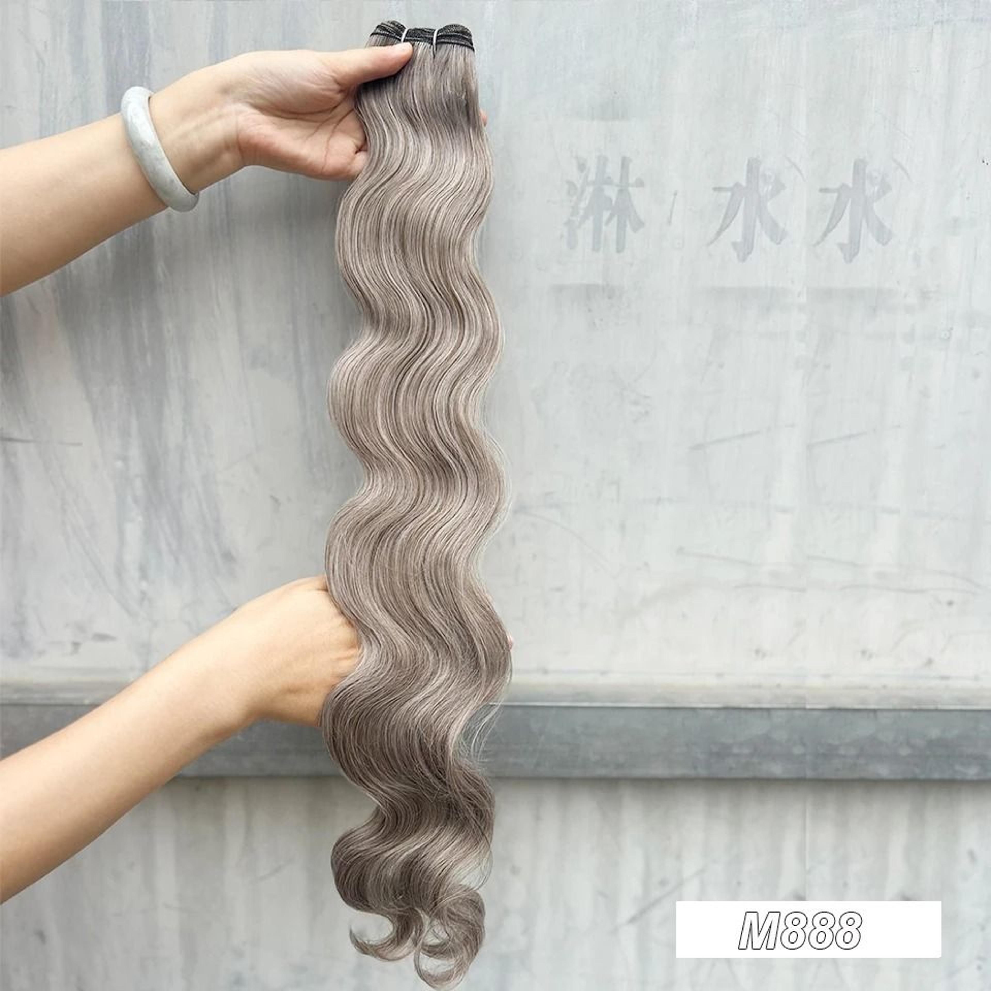 Professional Series 30Inch High Temperature Synthetic Body Wave 25