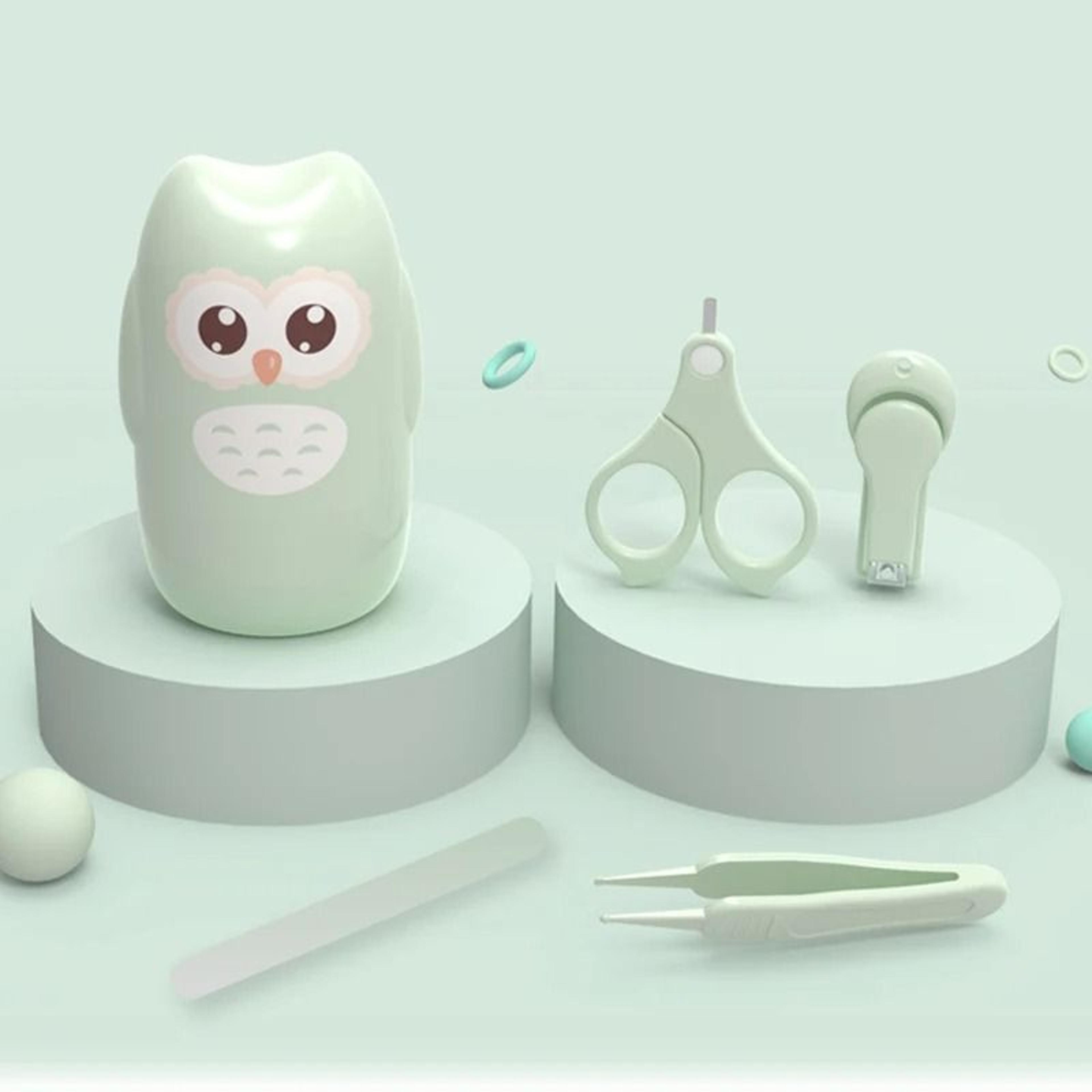 4 piece kids portable safe nail care set