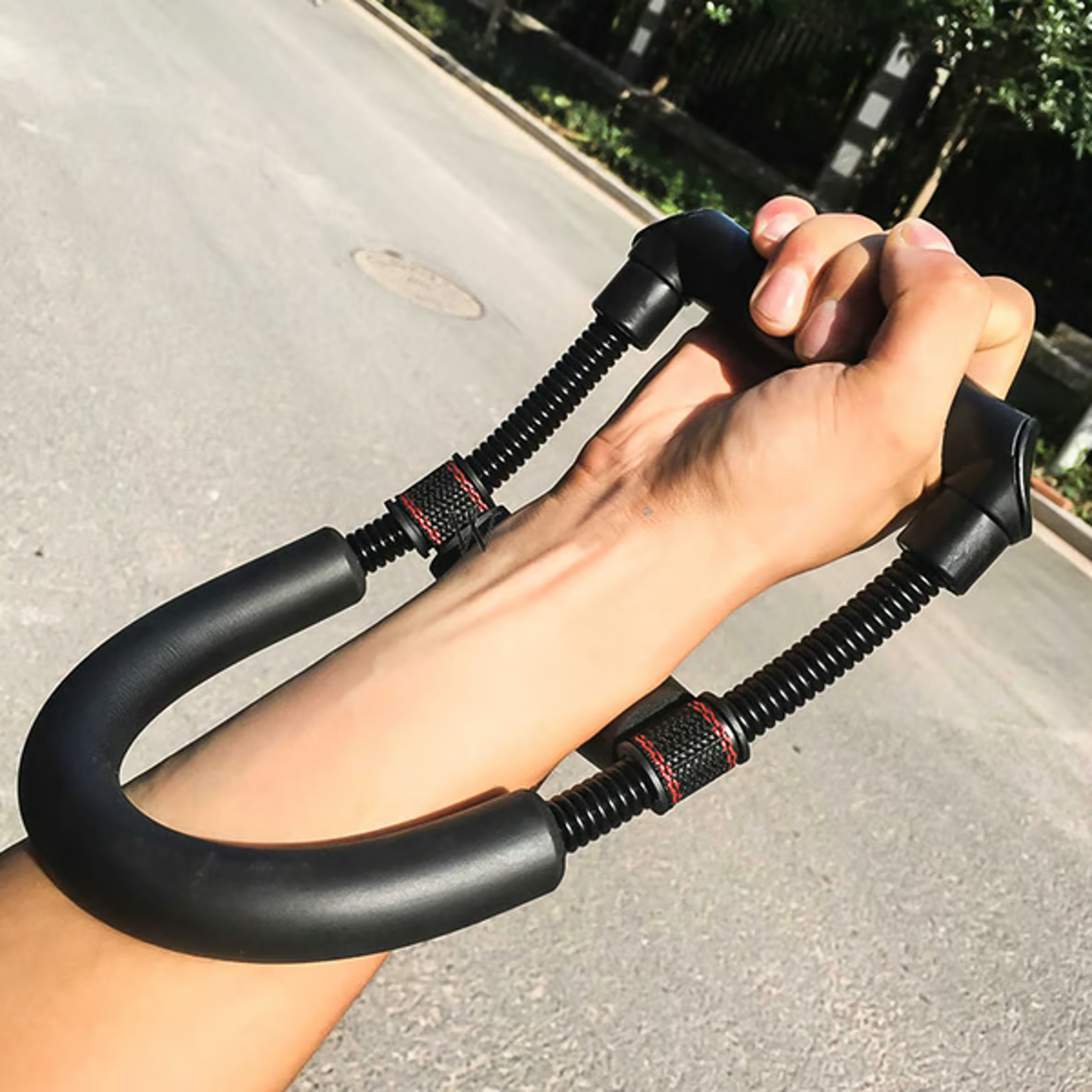 adjustable wrist strengthener & forearm exerciser – perfect fitness gift for athletes and gym lovers