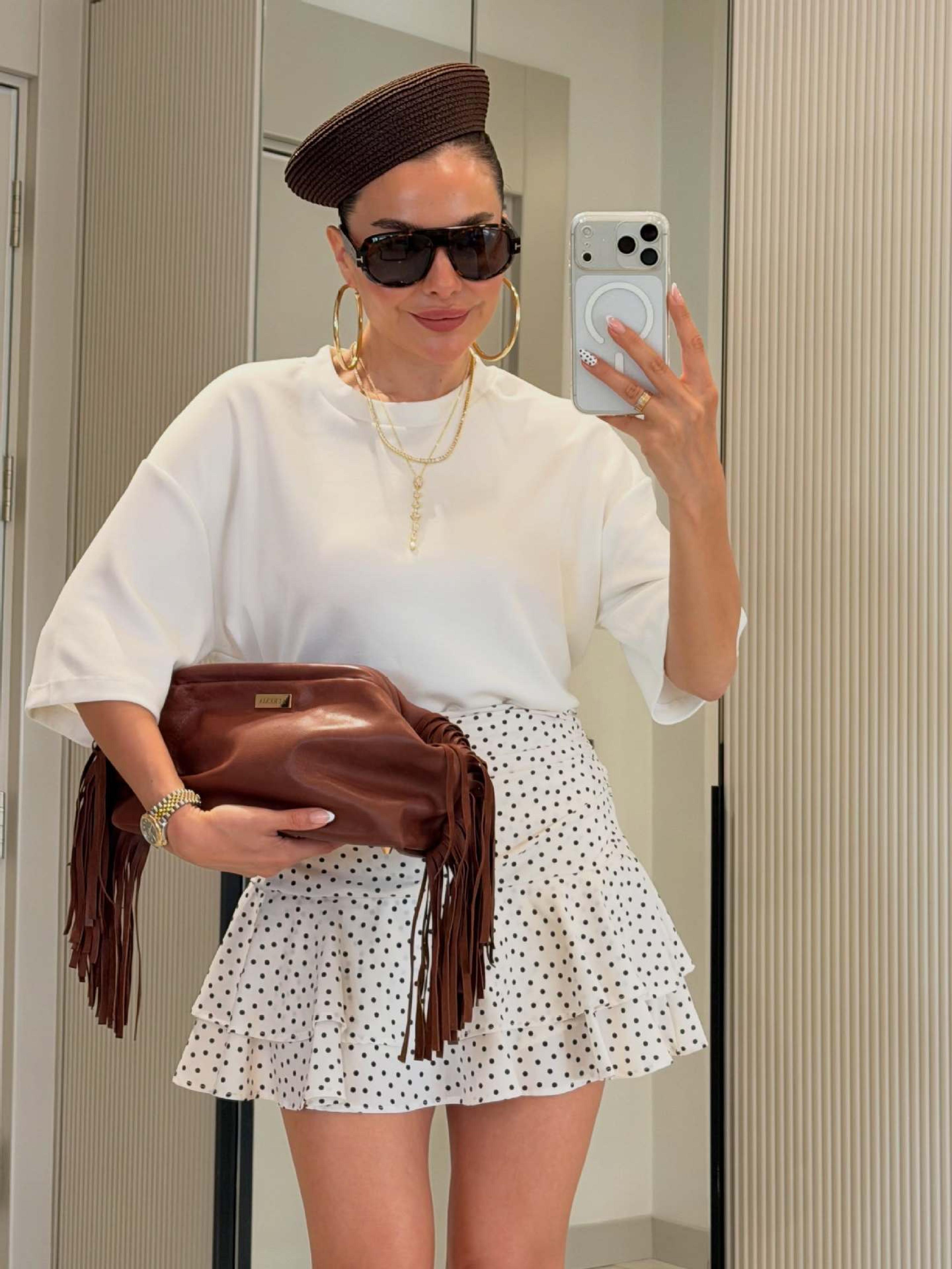Heart Cutout Backless Summer Top For Women Loose Fit Casual White Streetwear Tee 1