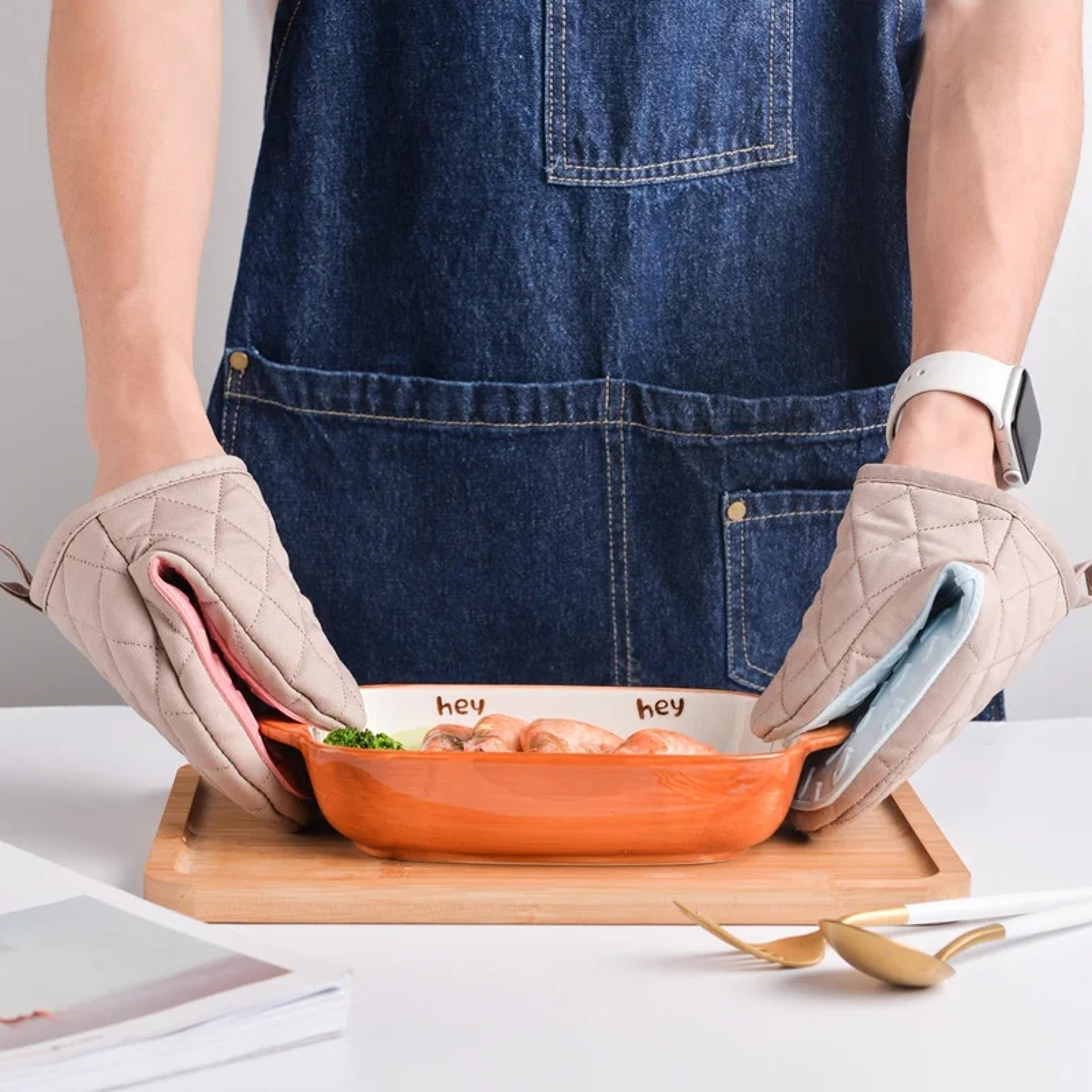 Fish Shaped Silicone Oven Mitts Heat Resistant Kitchen Oven Gloves Pot Holder Grip 2