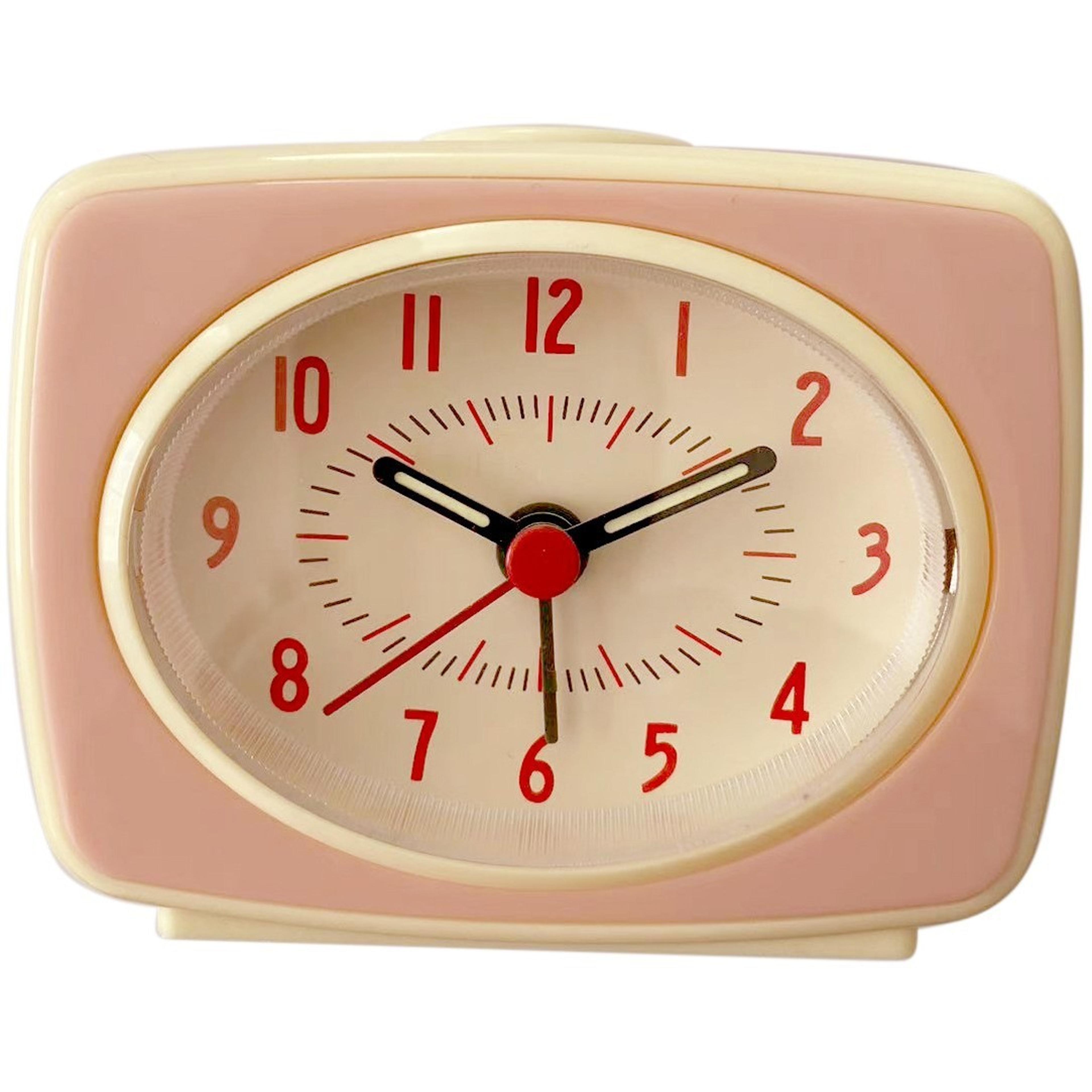 Nordic Analog Alarm Clock With Glow In The Dark Hands Powered Silent Bedside Desk Clock 7