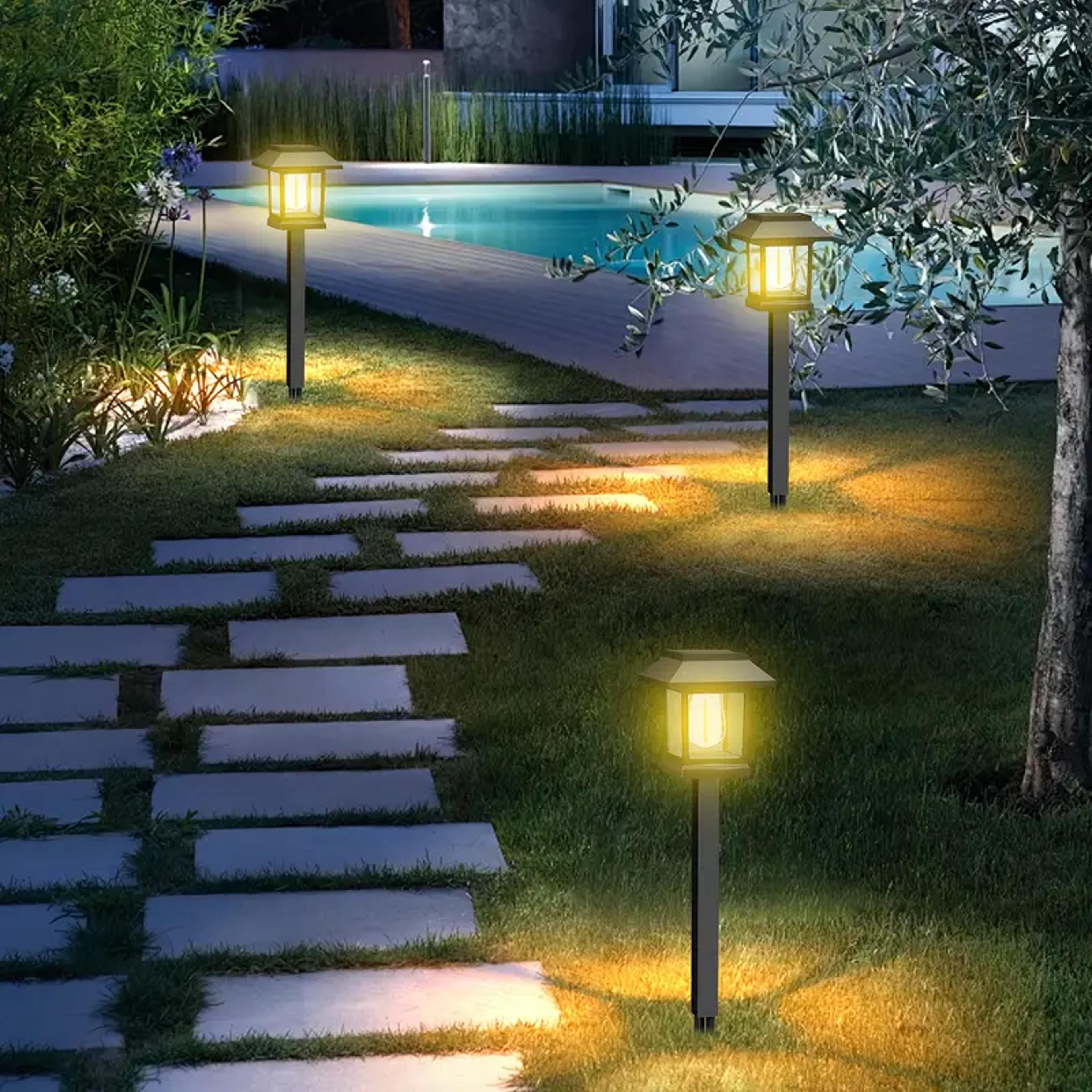 Solar LED Ground Stake Lights Outdoor Solar Garden Lights For Lawn And Landscape 1