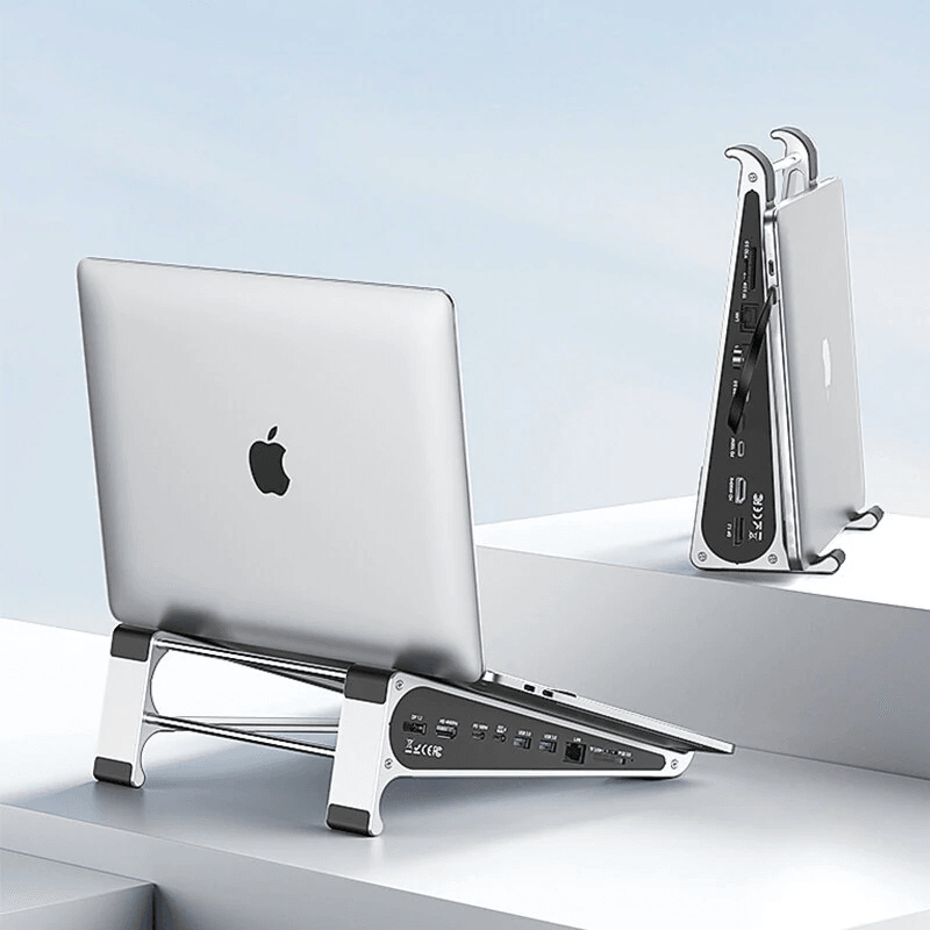 USB C Laptop Docking Station With Aluminum Stand Display PD And Card Reader 1