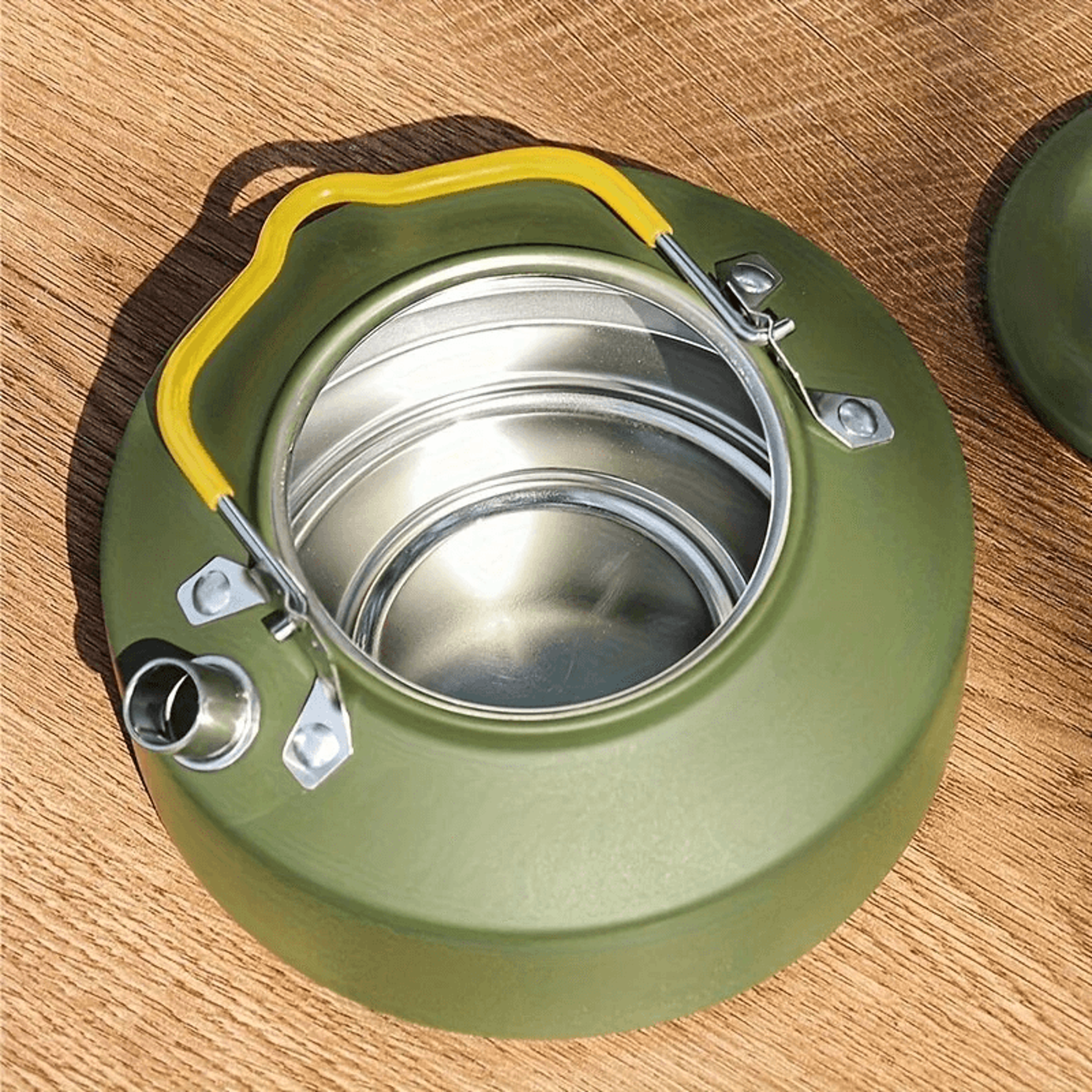 Portable Camping Cookware Set With Kettle Cooking Pot Pan And Outdoor Tableware 3