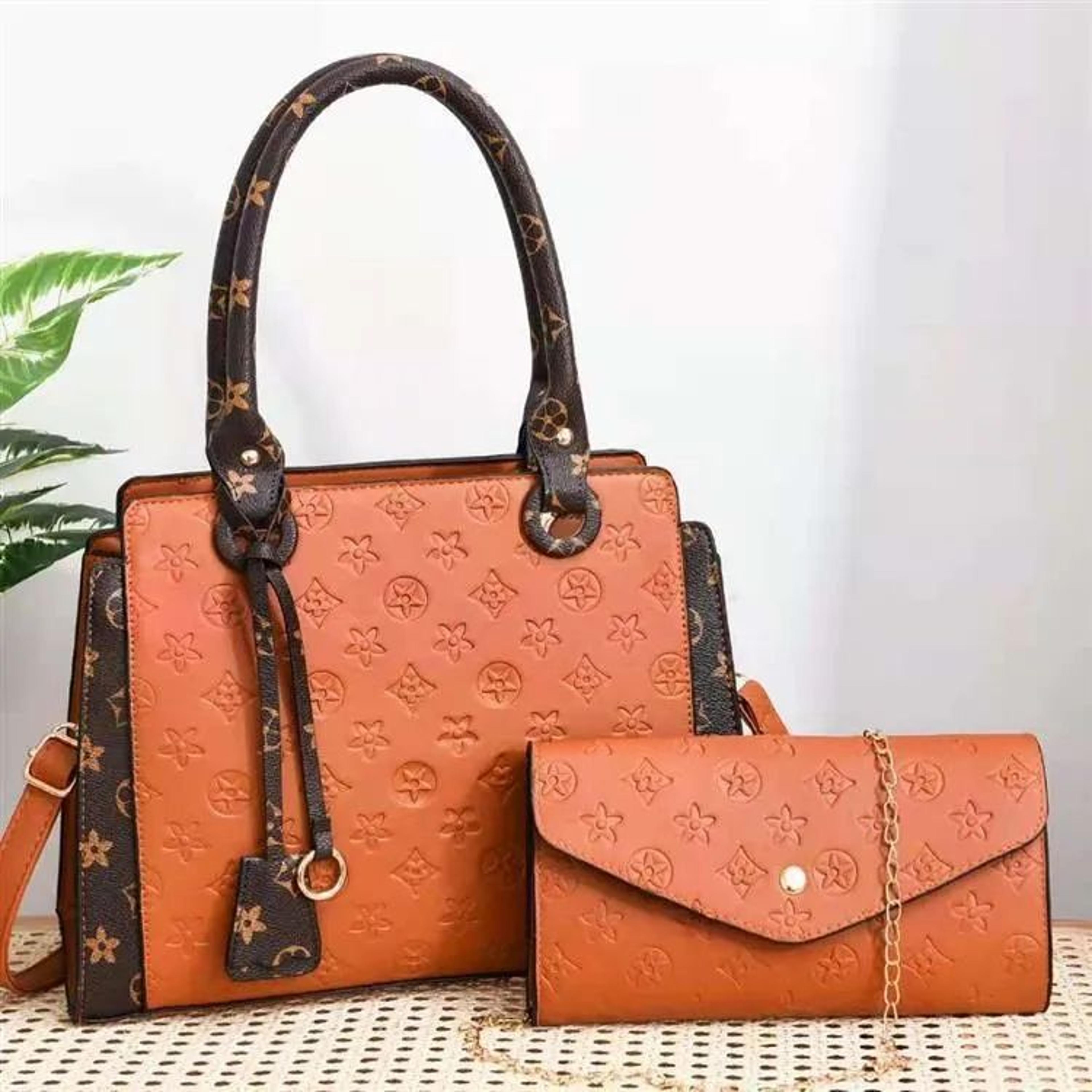 women's plaid tote bag with zipper closure and spacious bucket shoulder design