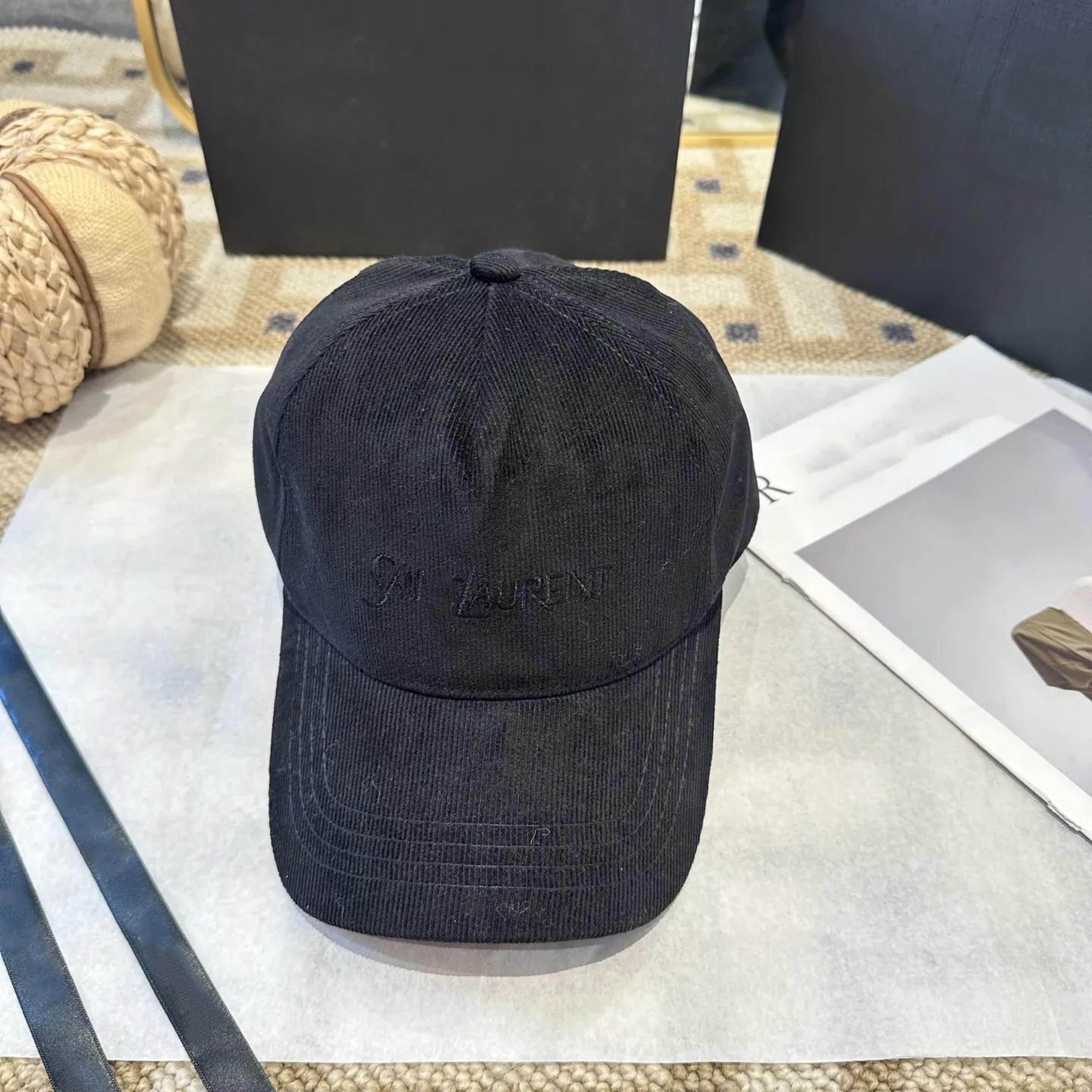 Unisex Wool Beanie Hat With Classic Dome Design And Letter Pattern 5