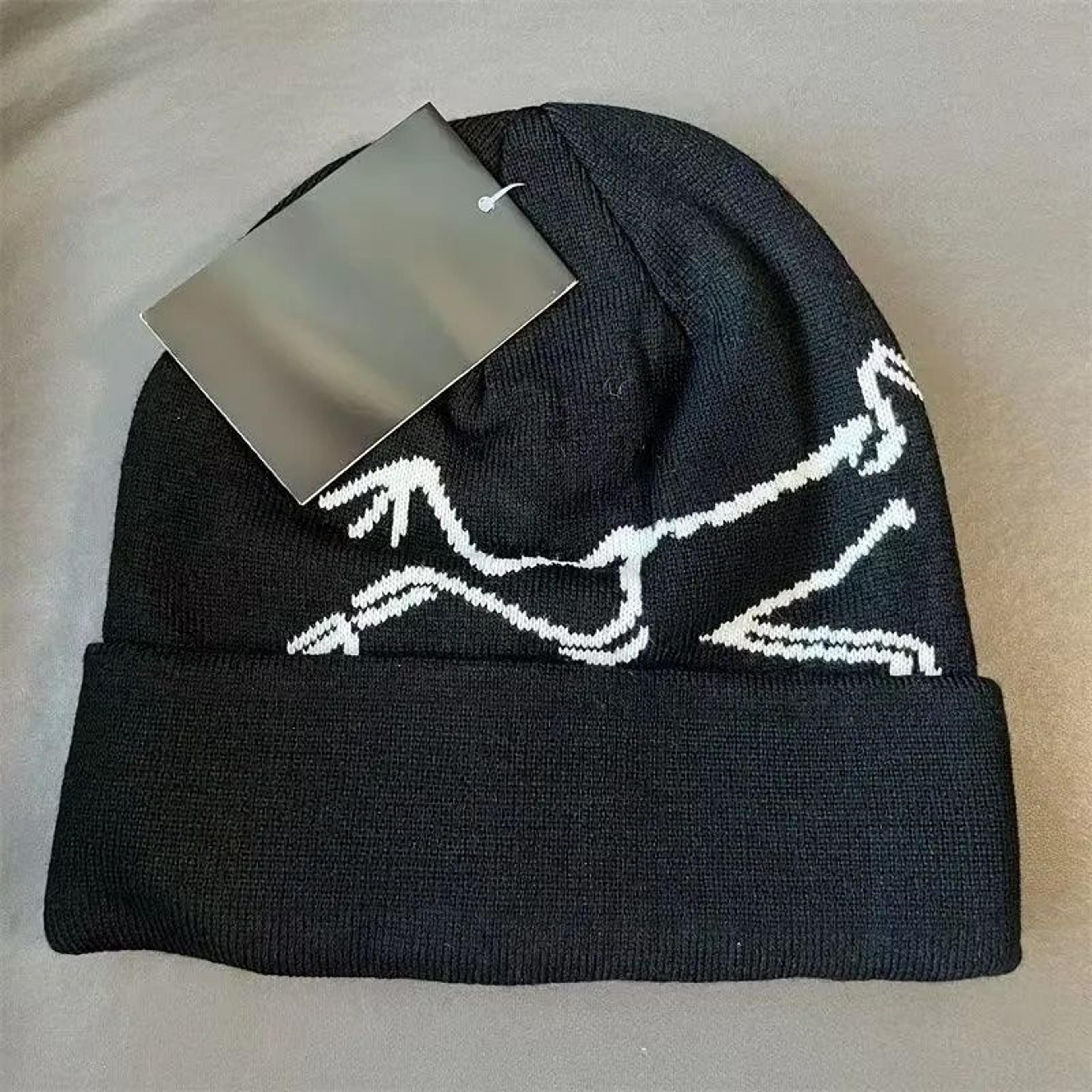 unisex knit beanie hat soft stretch acrylic winter skull cap for men and women