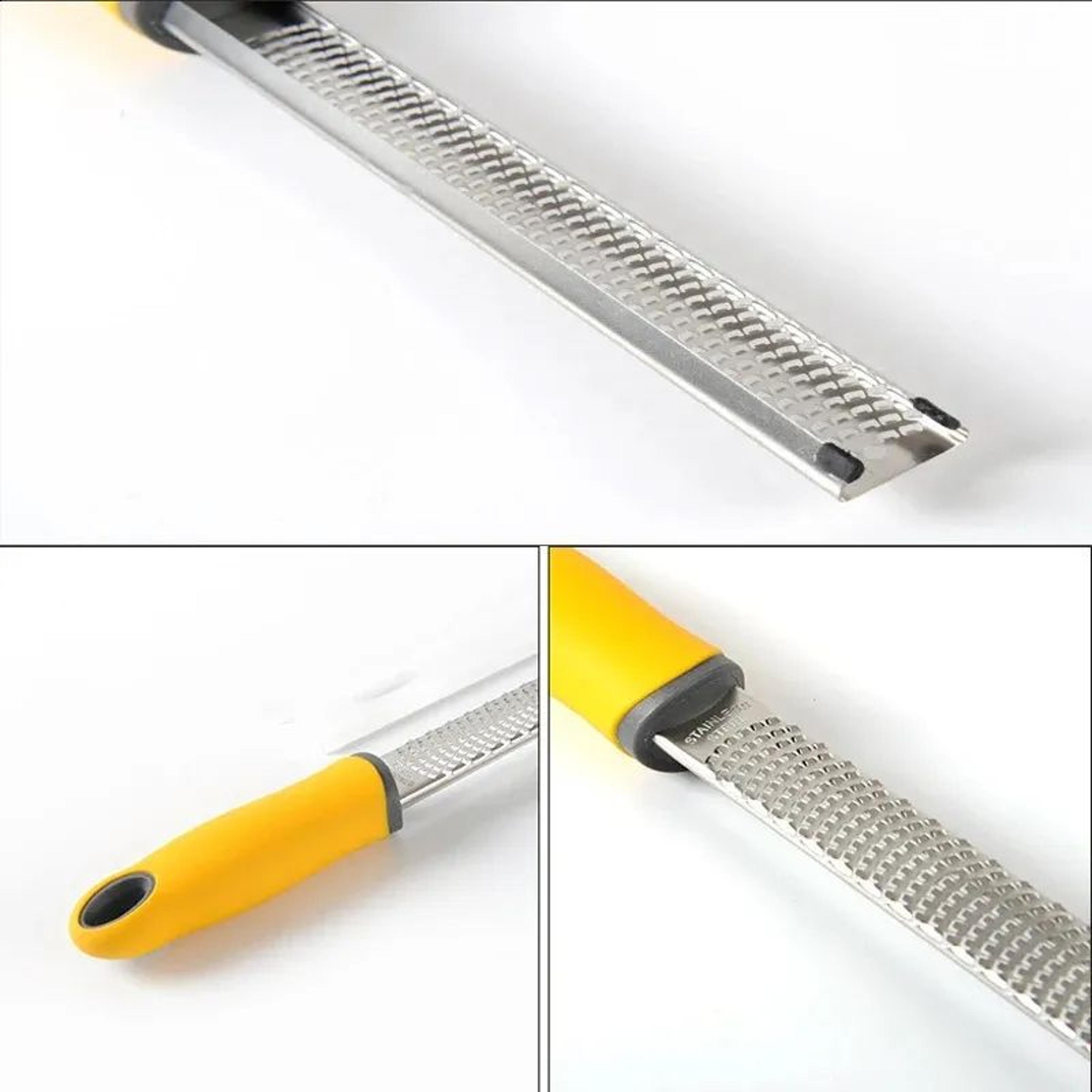 Stainless Steel Cheese Grater And Lemon Zester With Protective Cover 4