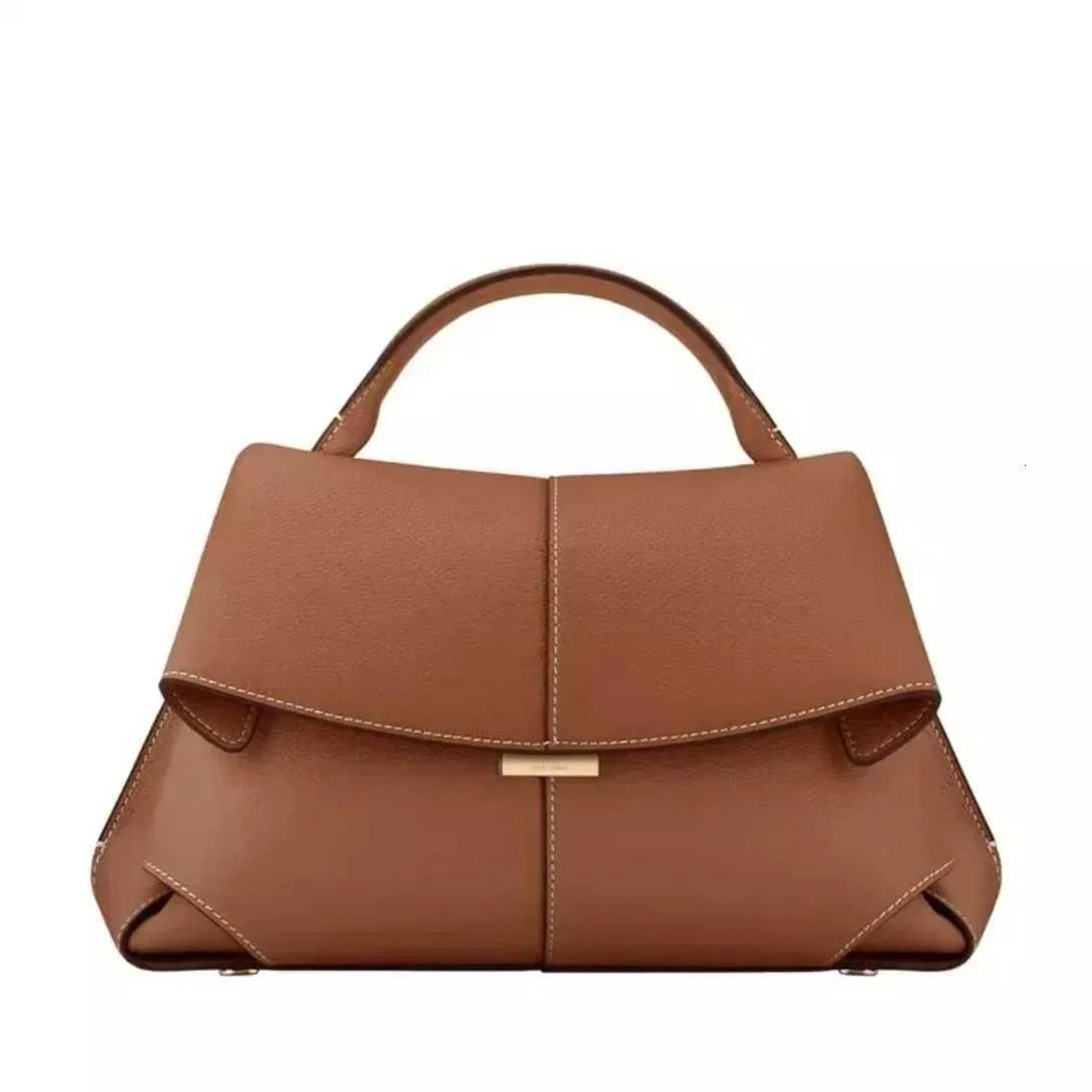 Pleated PU Leather Shoulder Bag With Zipper Closure And Fashion Style 2