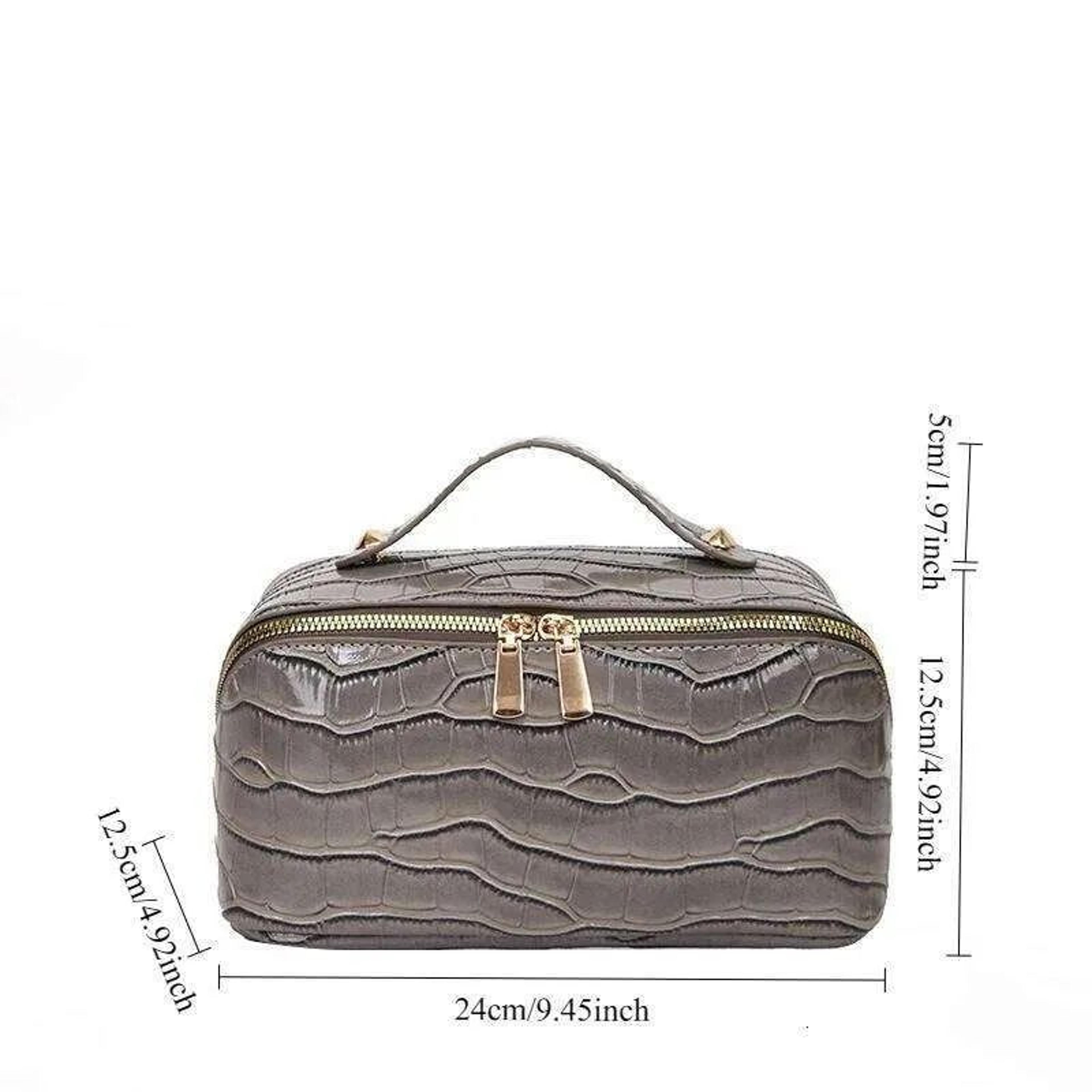 PU Leather Makeup Bag With Crocodile Pattern Large Capacity Travel Cosmetic Organizer 2