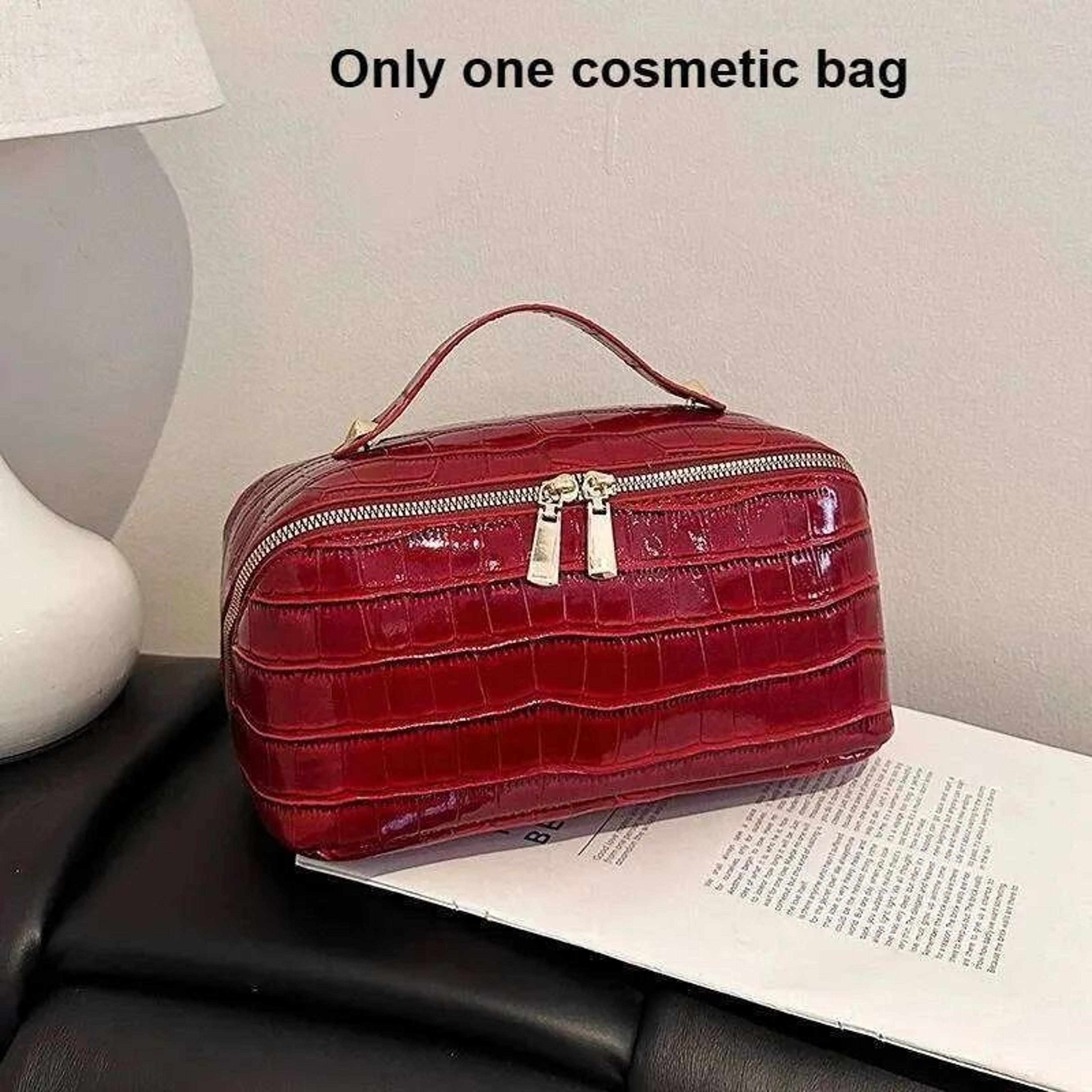 PU Leather Makeup Bag With Crocodile Pattern Large Capacity Travel Cosmetic Organizer 4