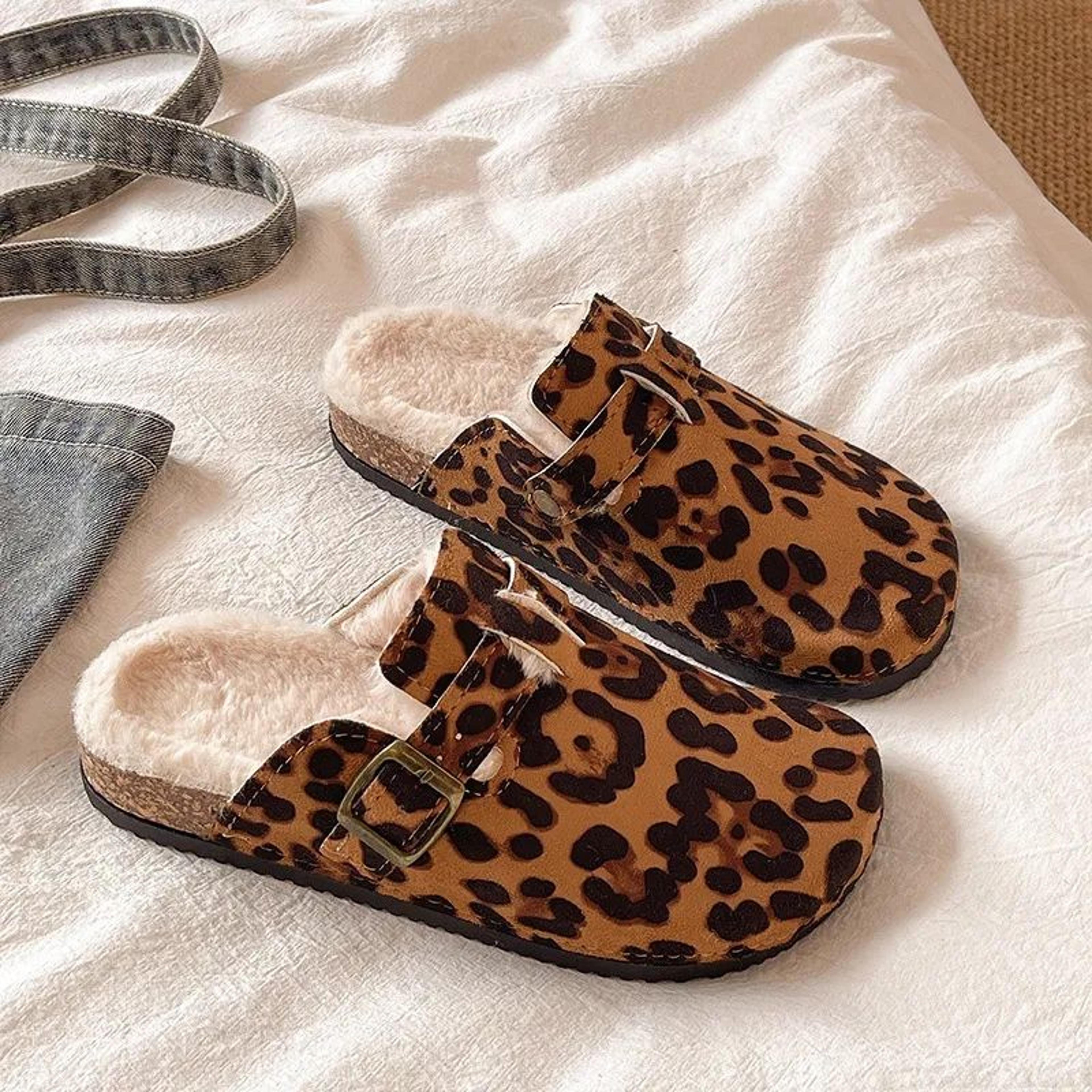 Womens Platform Slippers With Fuzzy Lining And Non Slip Thick Sole 5