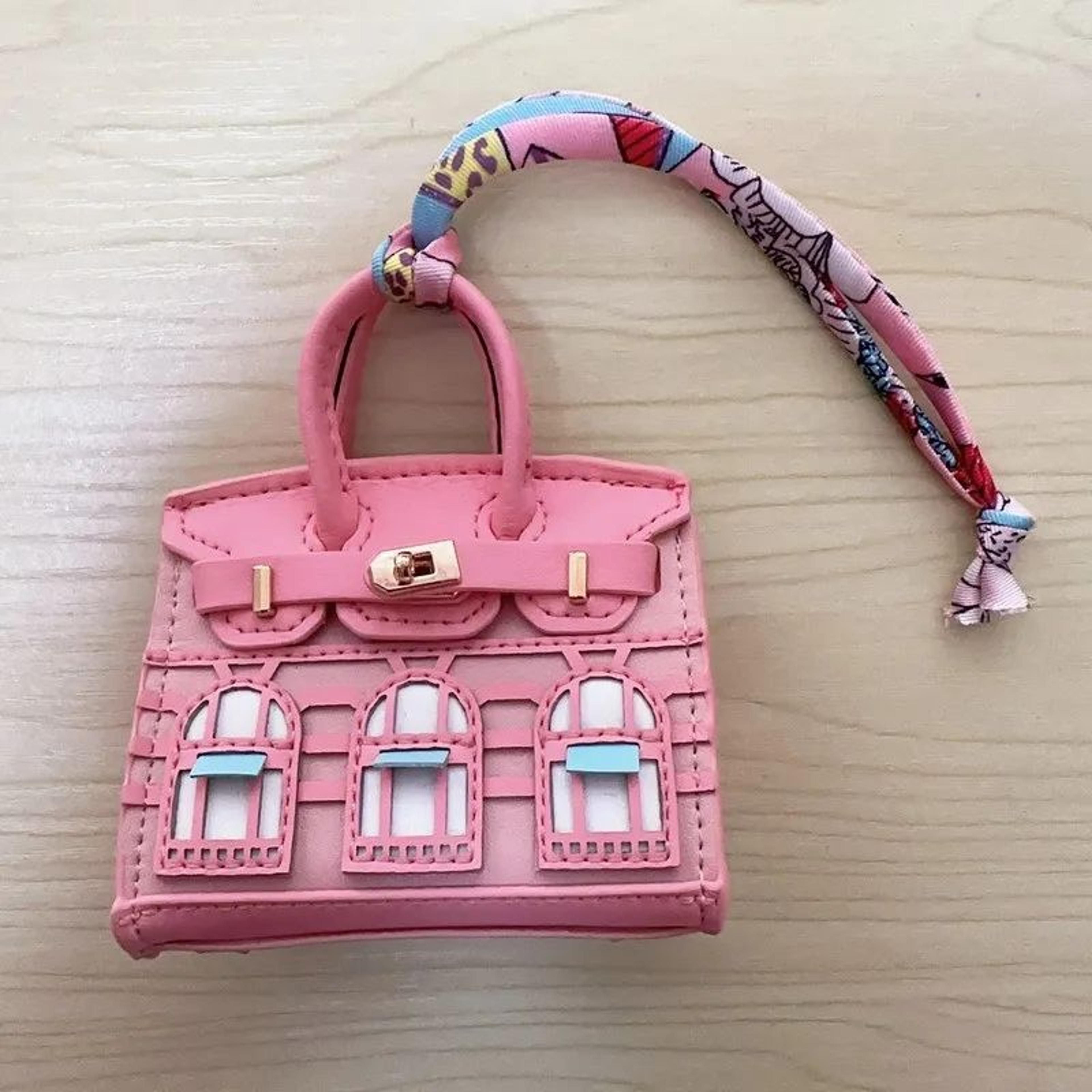 Mini House Keychain Pendant With Microfiber Pouch For Keys And Bags 2