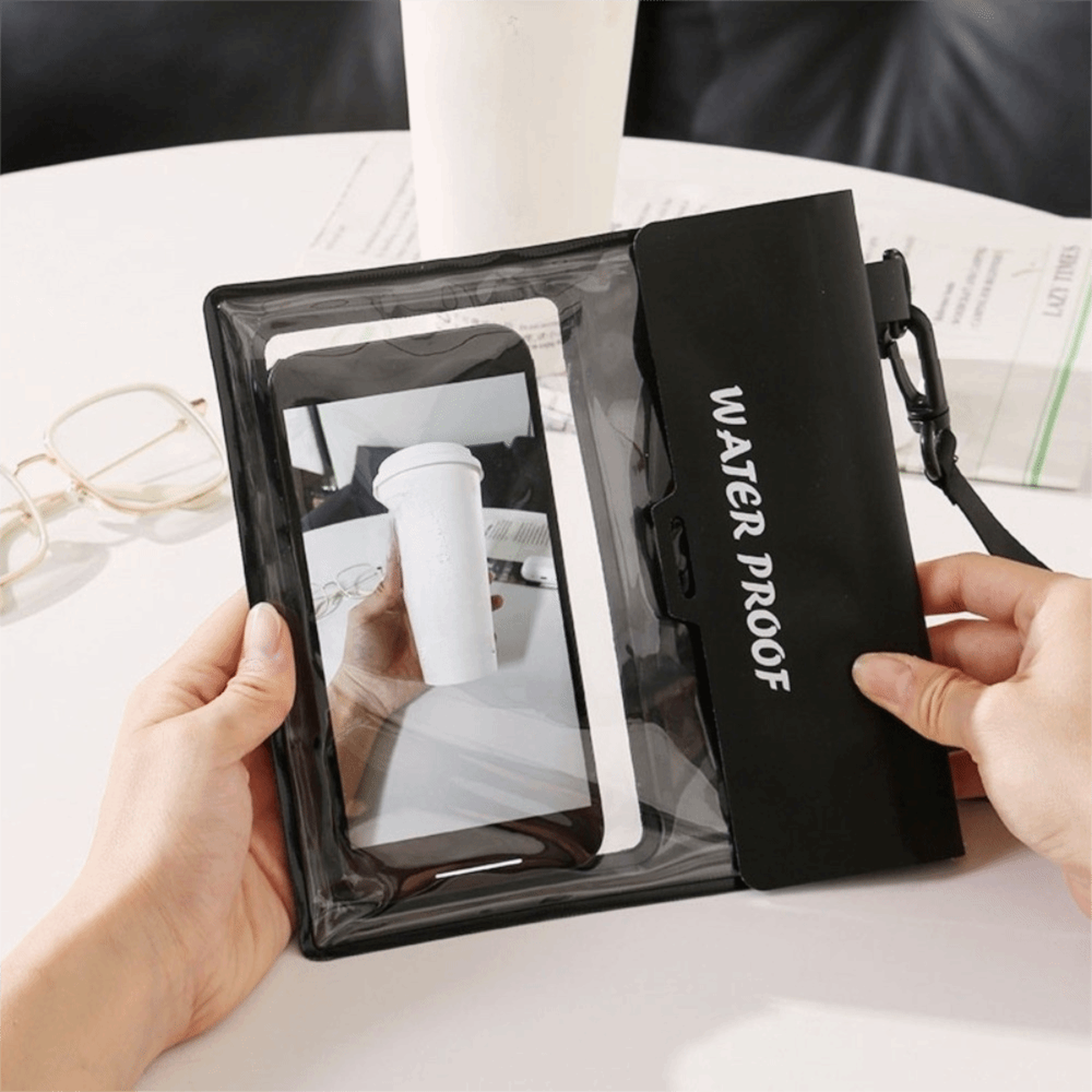 Waterproof Phone Waist Bag With Touch Screen For Swimming Diving And Travel 3