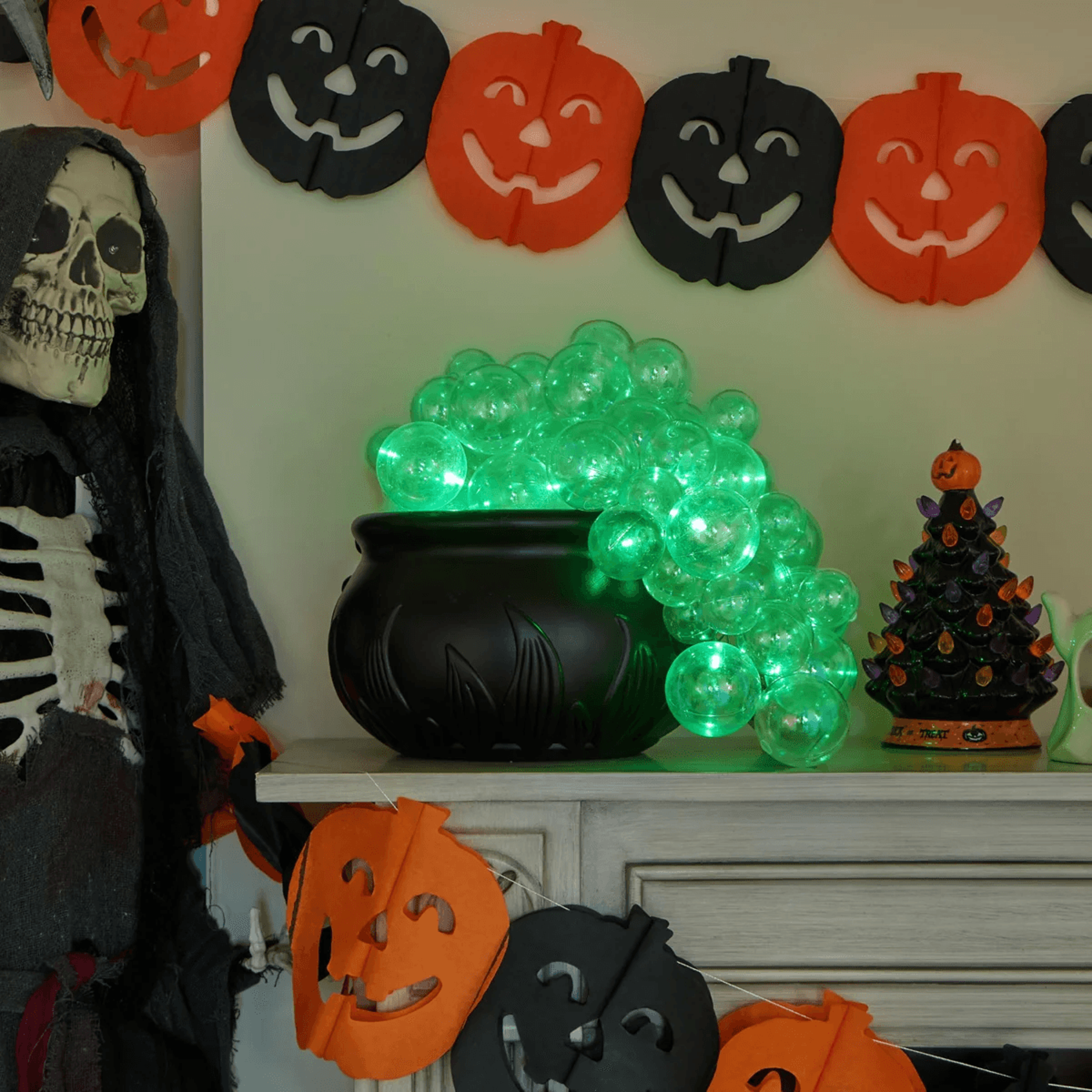 LED Bubbling Witch Cauldron Halloween DIY Decoration With 8 Light Modes 8