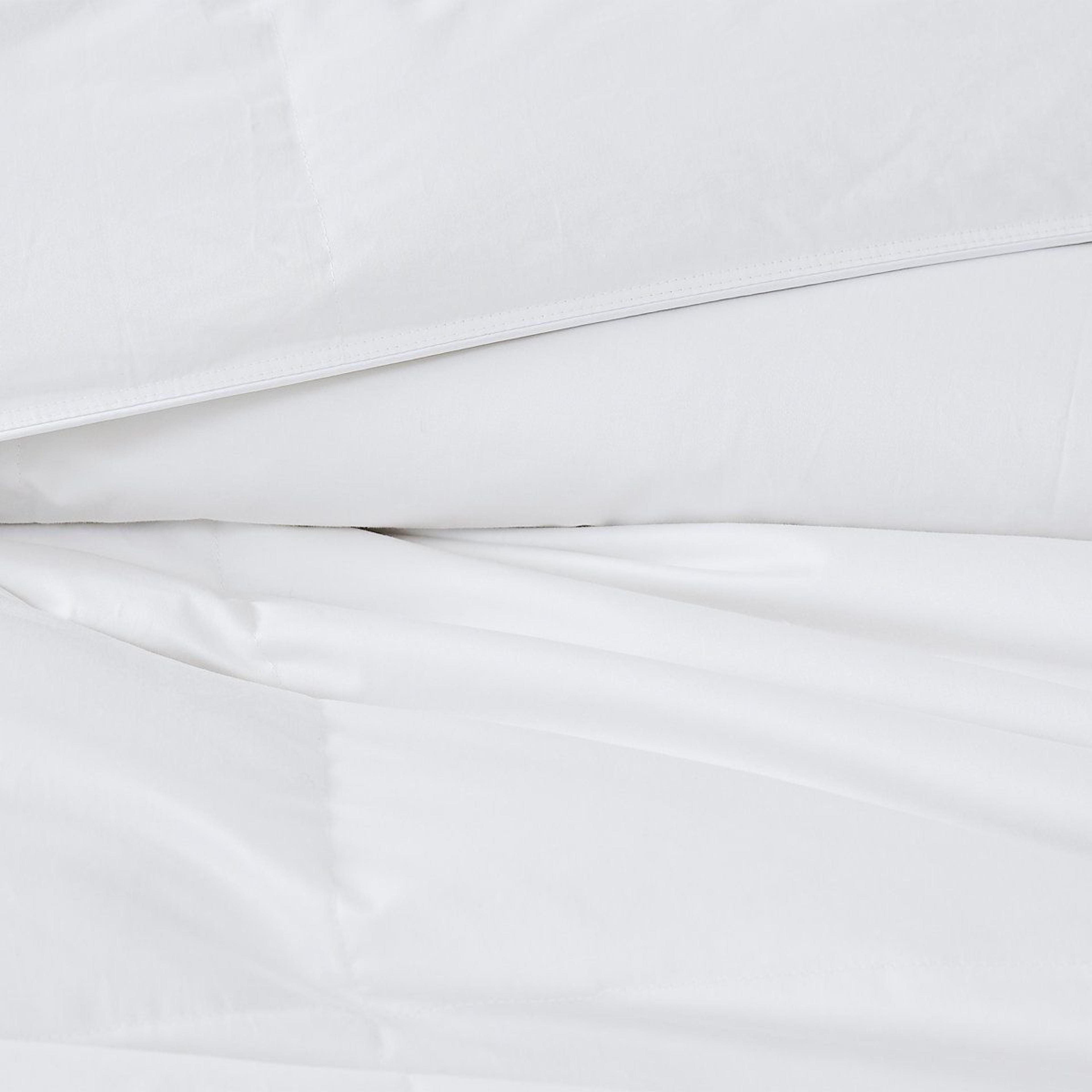Oversized White Down Comforter 600 Fill Power 400 Thread Count All Season 6