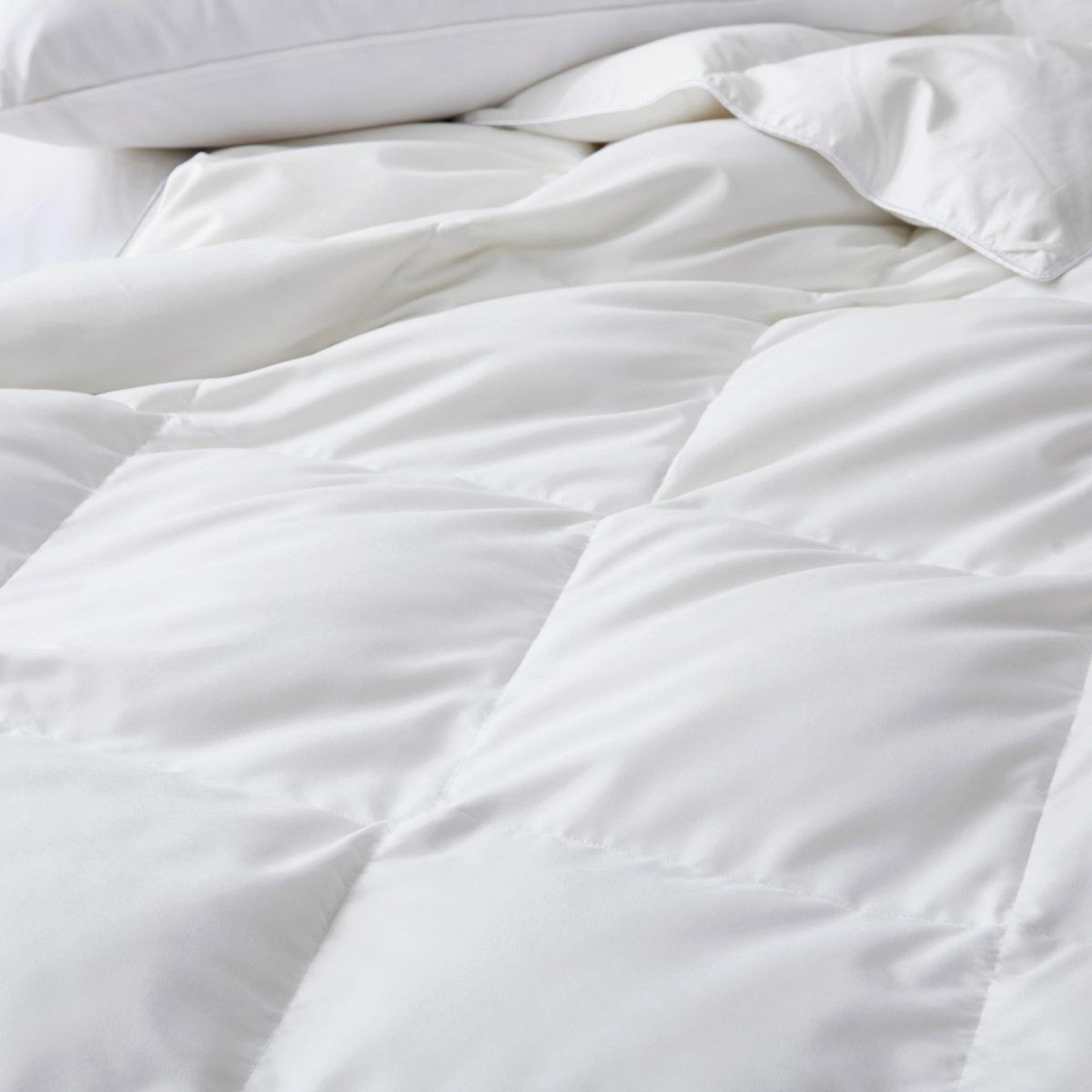 All Season Down Feather Fiber Comforter Duvet Insert Queen Size White 5