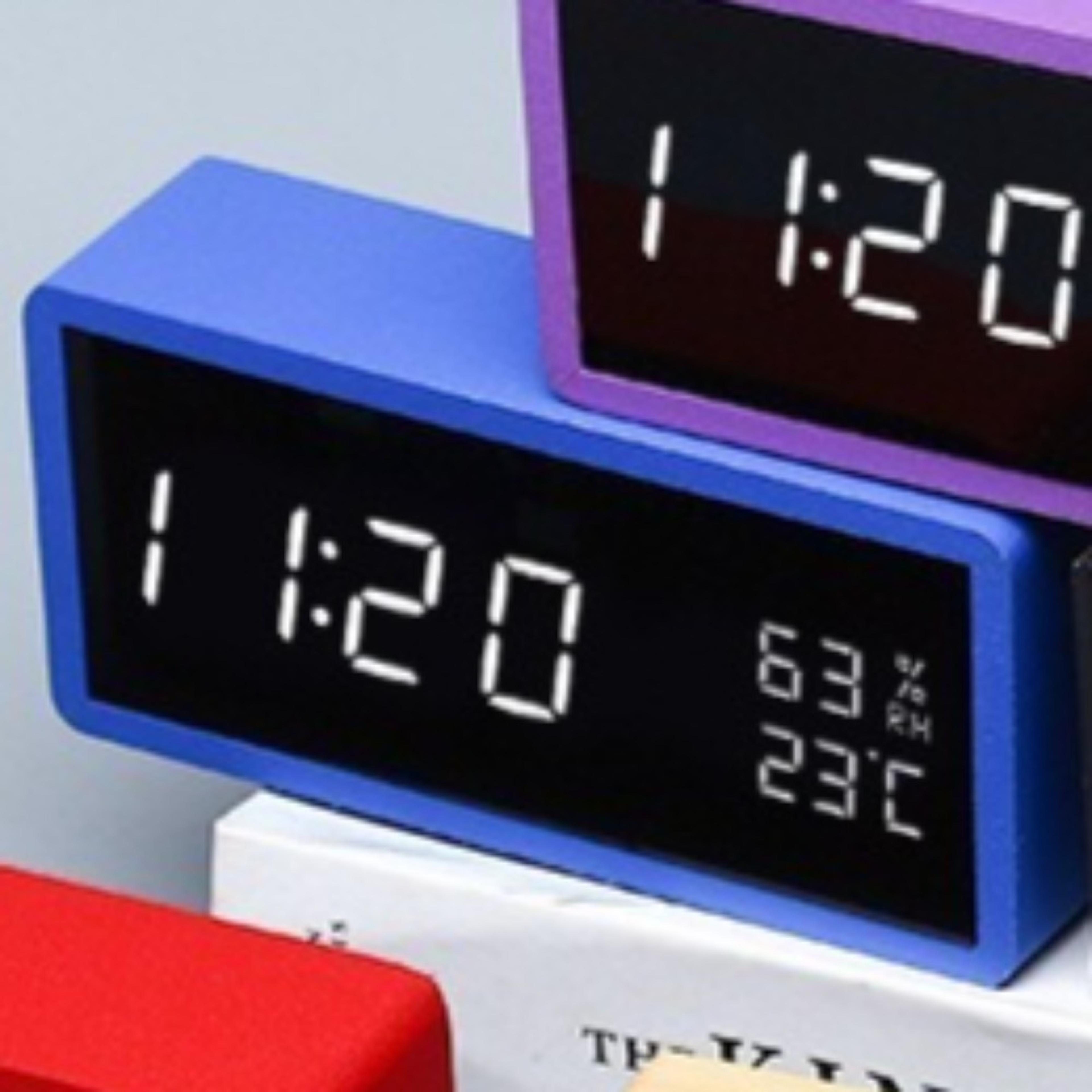 Bamboo Wooden LED Alarm Clock With Temperature Display Mirror Digital Desk Clock For Betal Table Ho 2