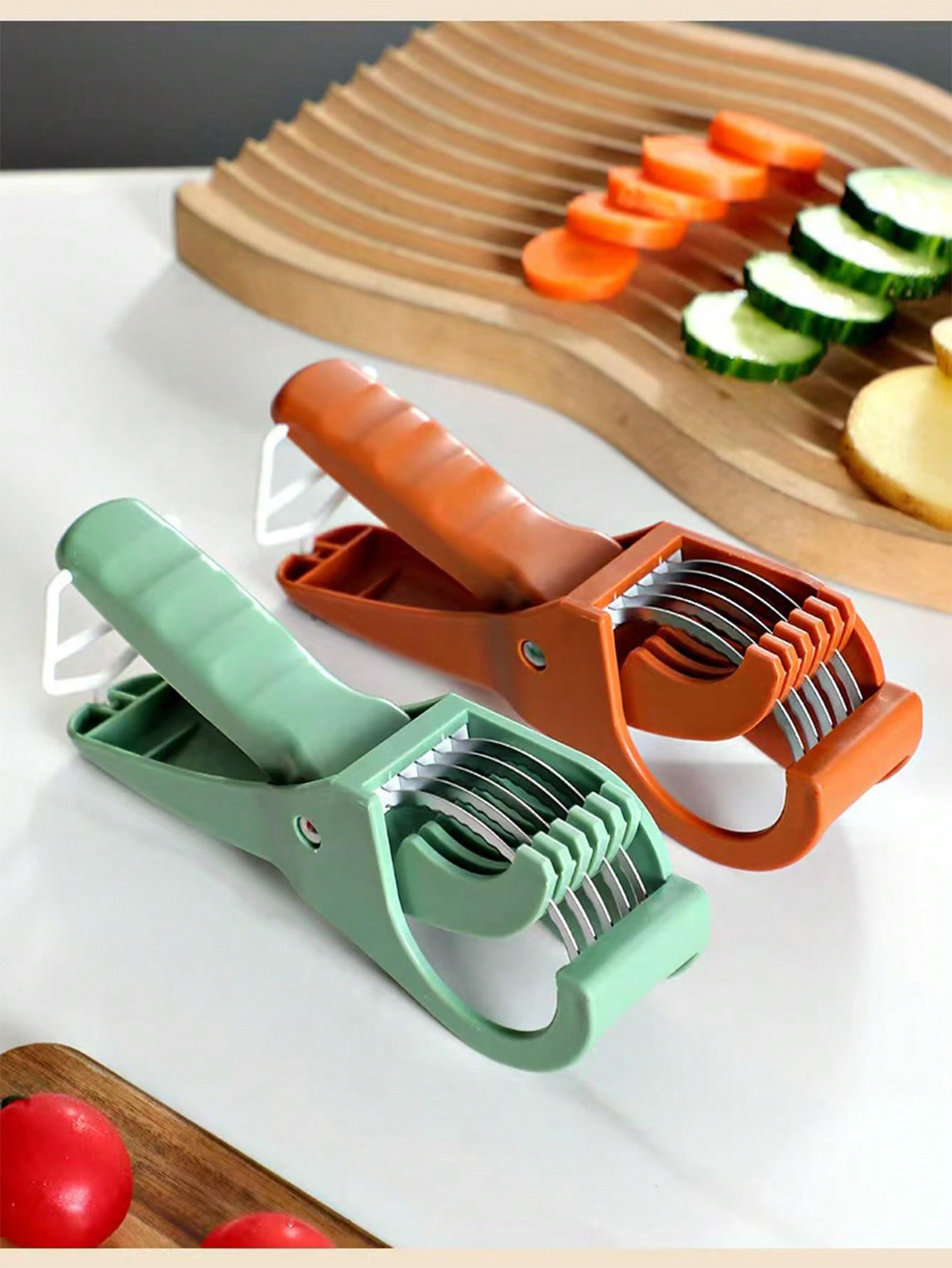 QuickSlice Stainless Steel Manual Vegetable And Fruit Slicer 3