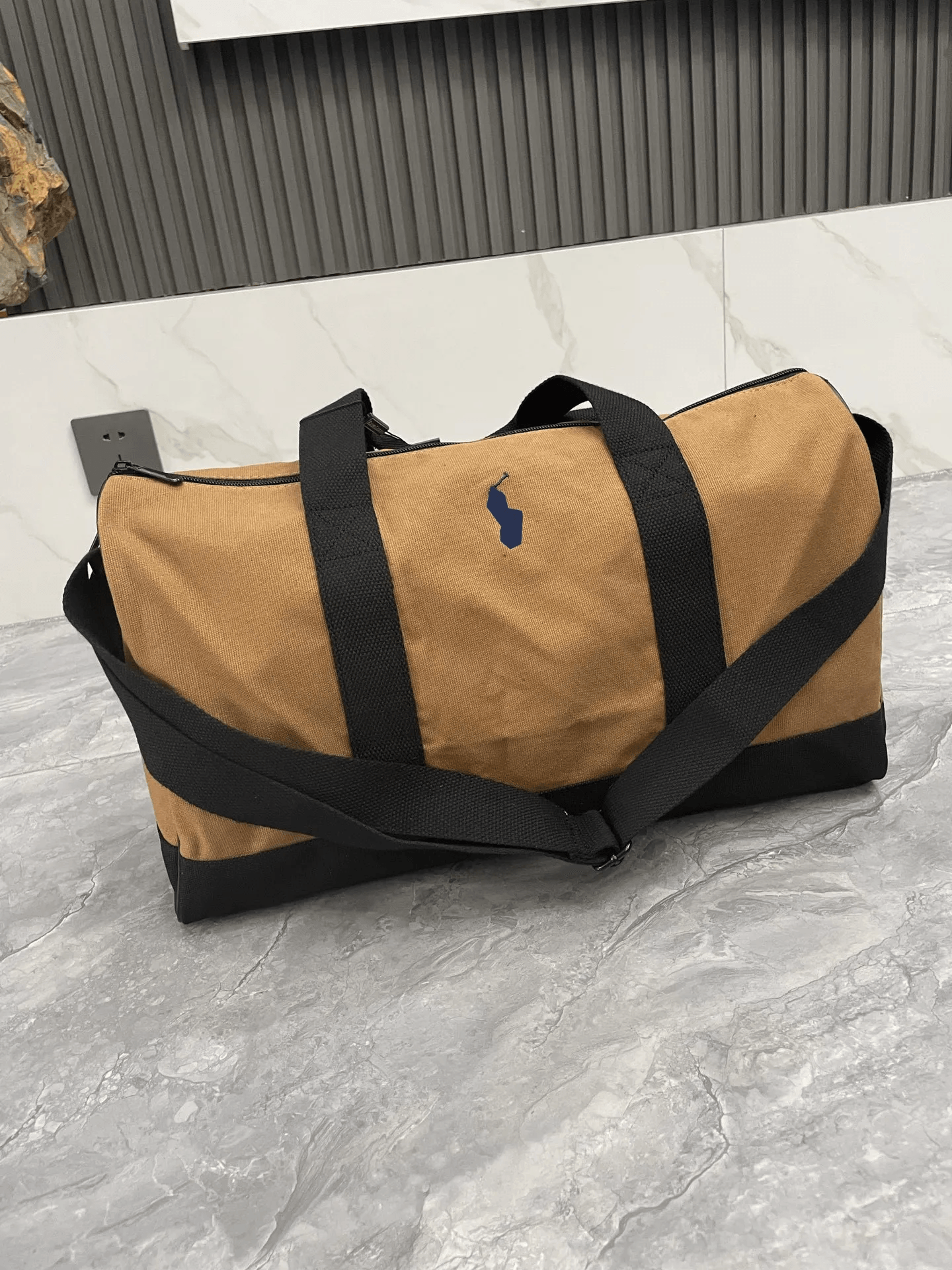 Embroidered Canvas Travel Bag Large Capacity Shoulder Crossbody Bag For Men And Women 1