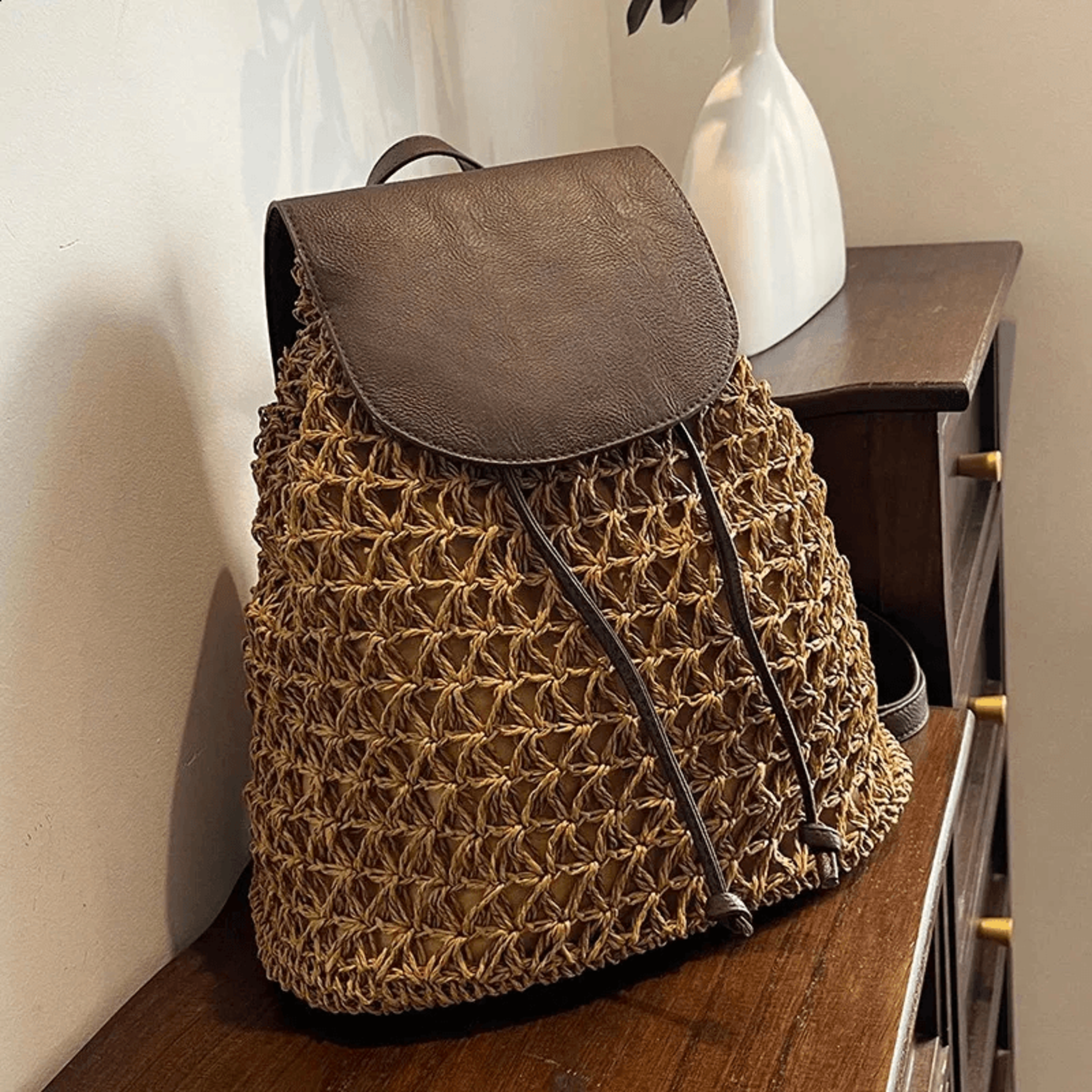 Boho Straw Backpack Woven Beach Bag Summer Crochet Backpack For Women 1