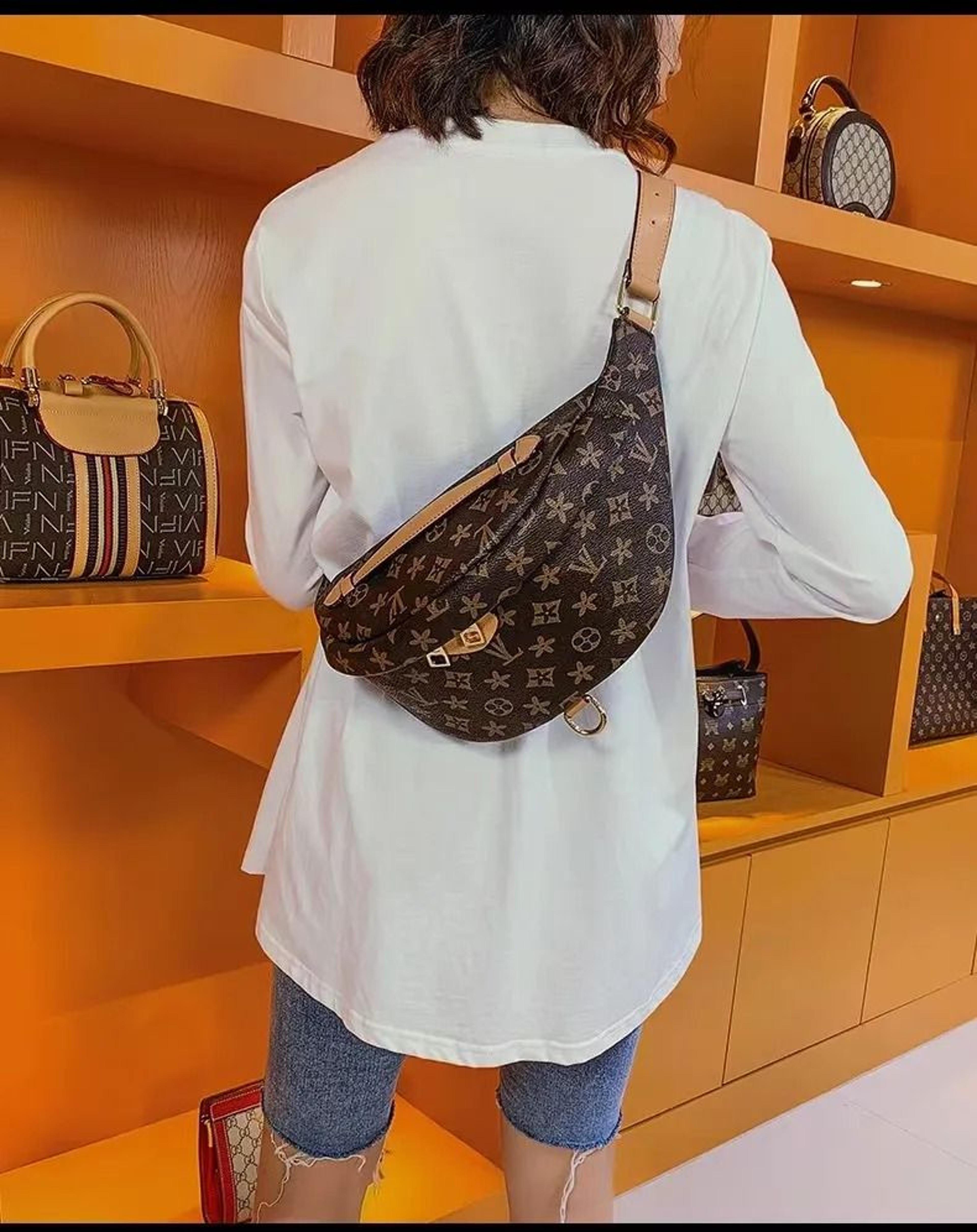 Luxury Crossbody Waist Bag Unisex Belt Pouch And Fashion Fanny Pack 4