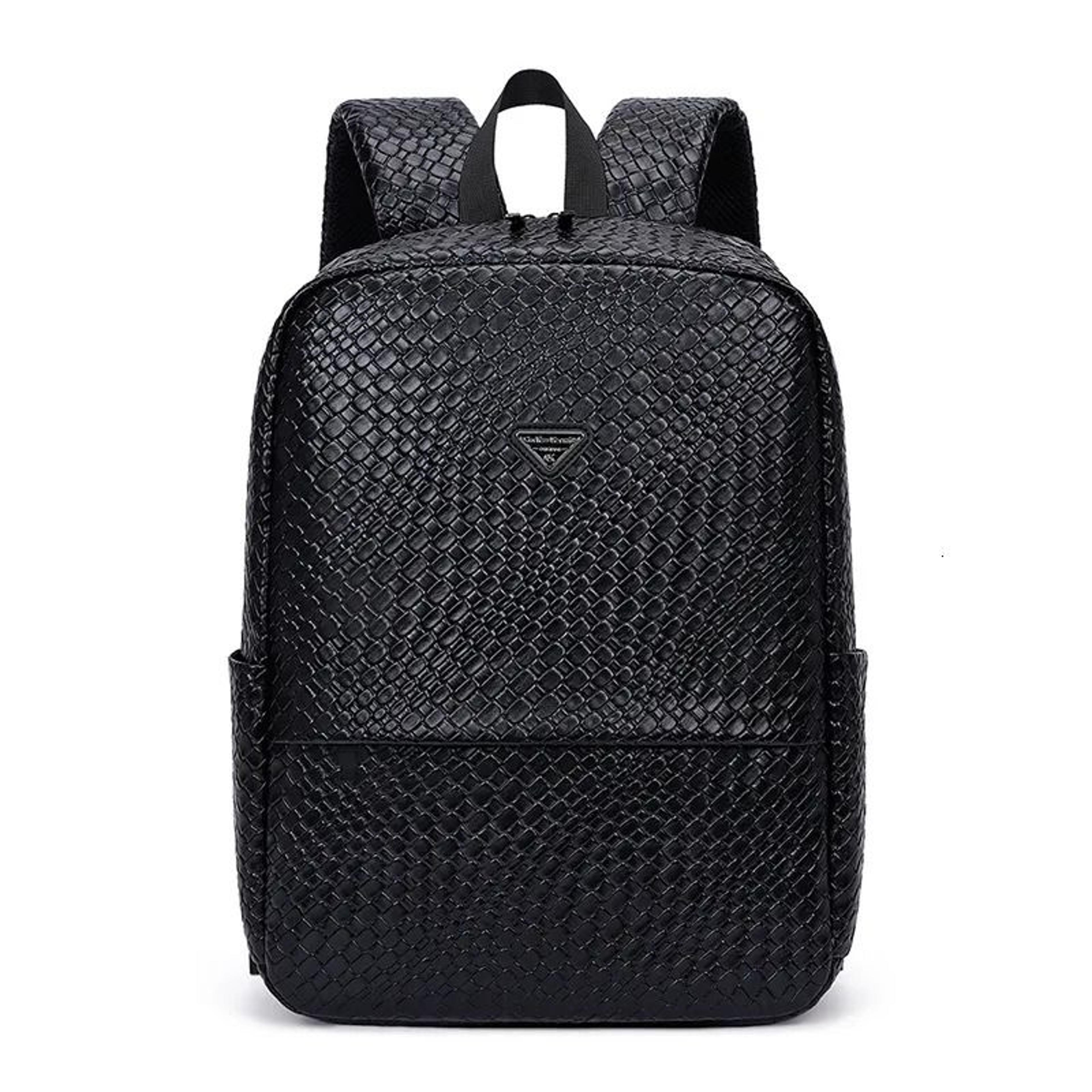 large capacity pu backpack with zipper closure and interior pocket