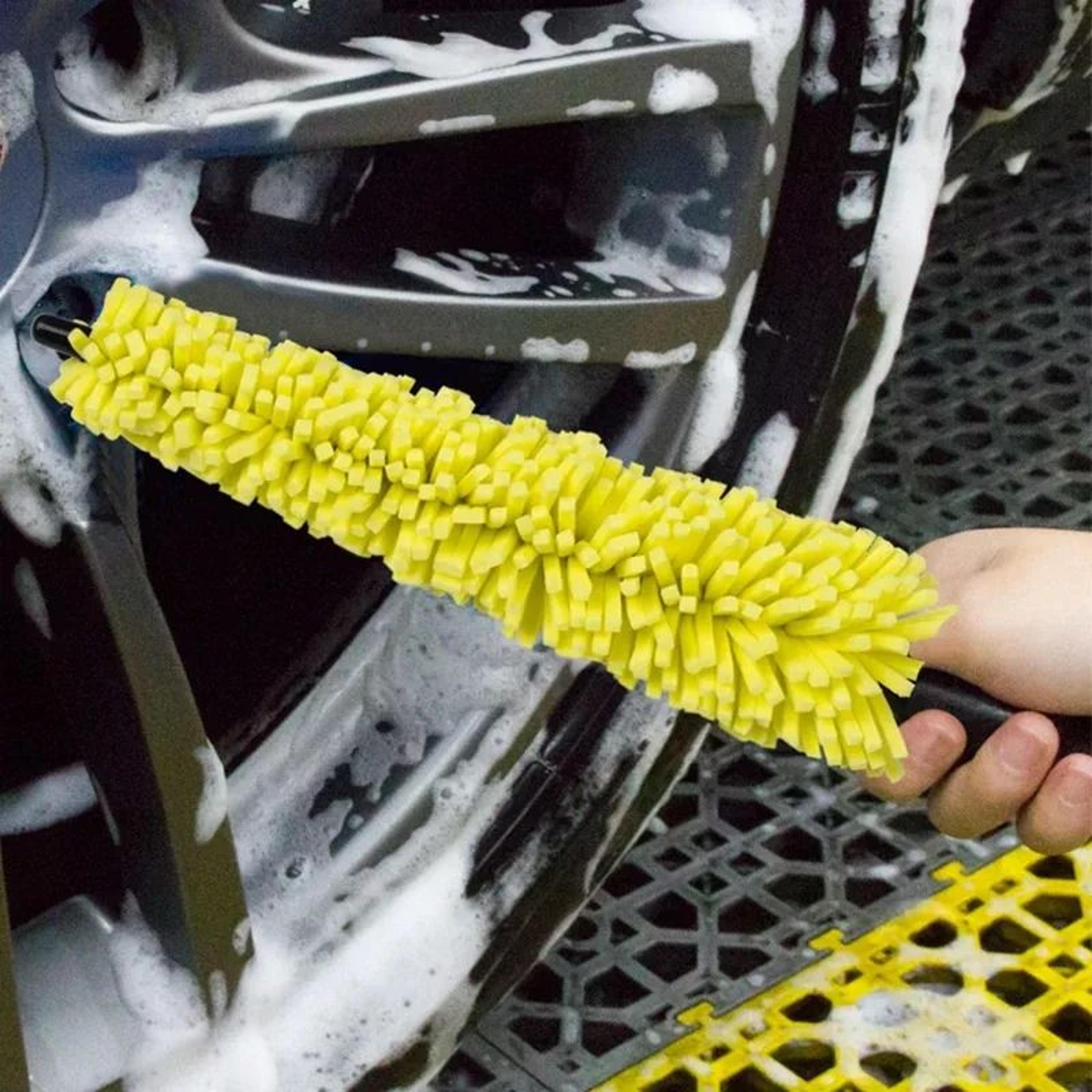 car wheel tire cleaning brush with pp handle and eva sponge