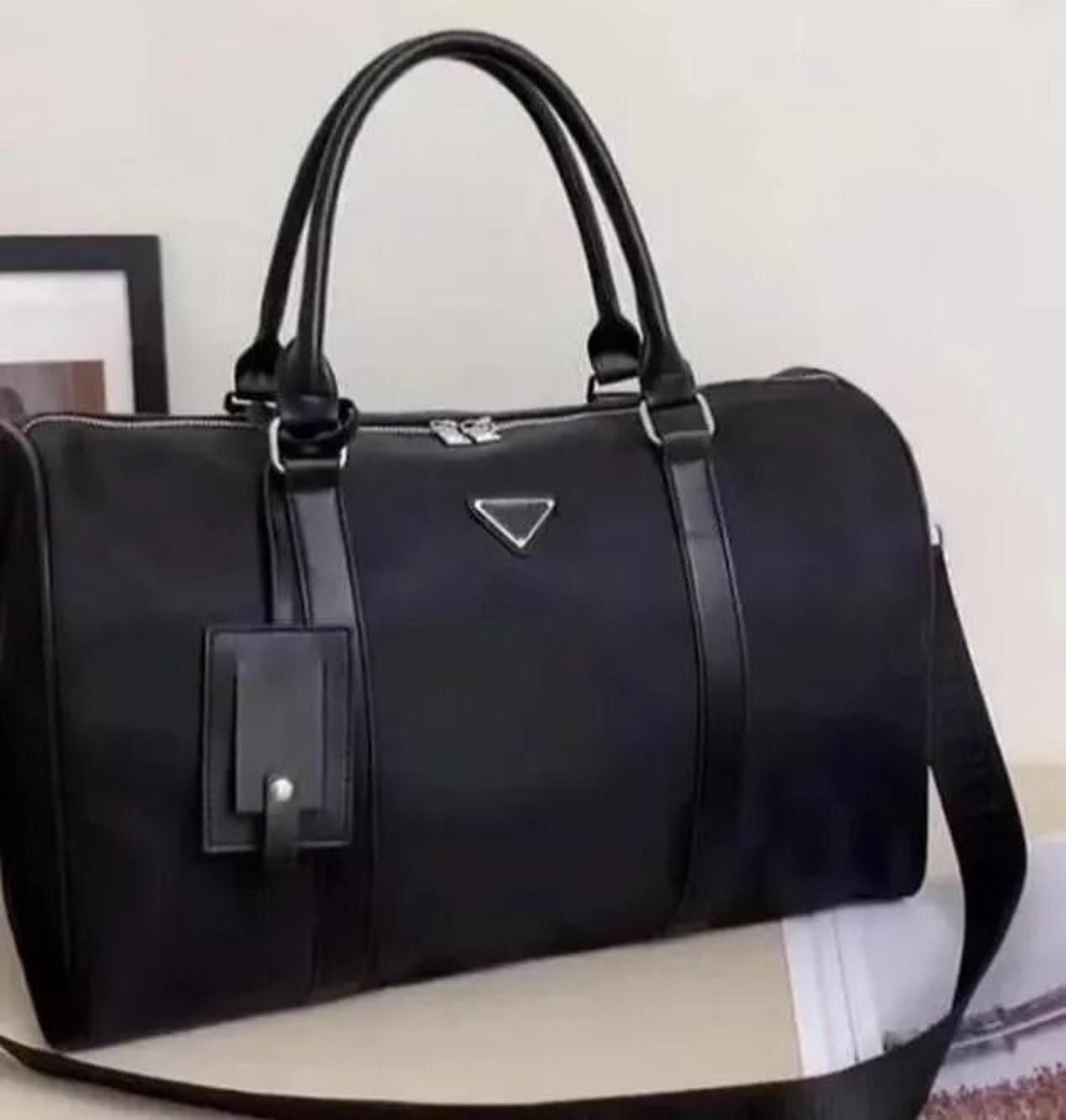 large capacity gym duffel bag with water-resistant polyester