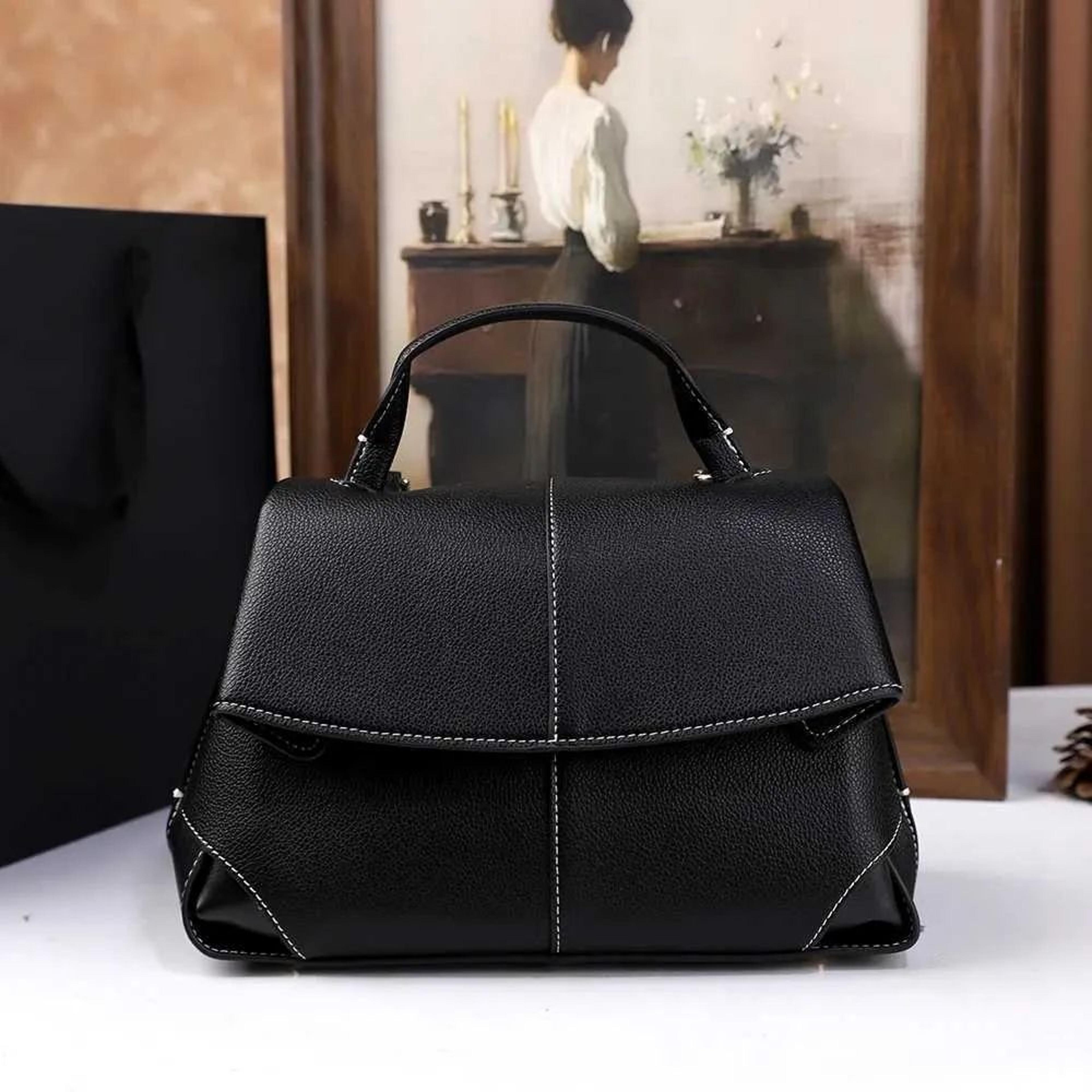 retro solid color shoulder crossbody handbag for everyday commuting