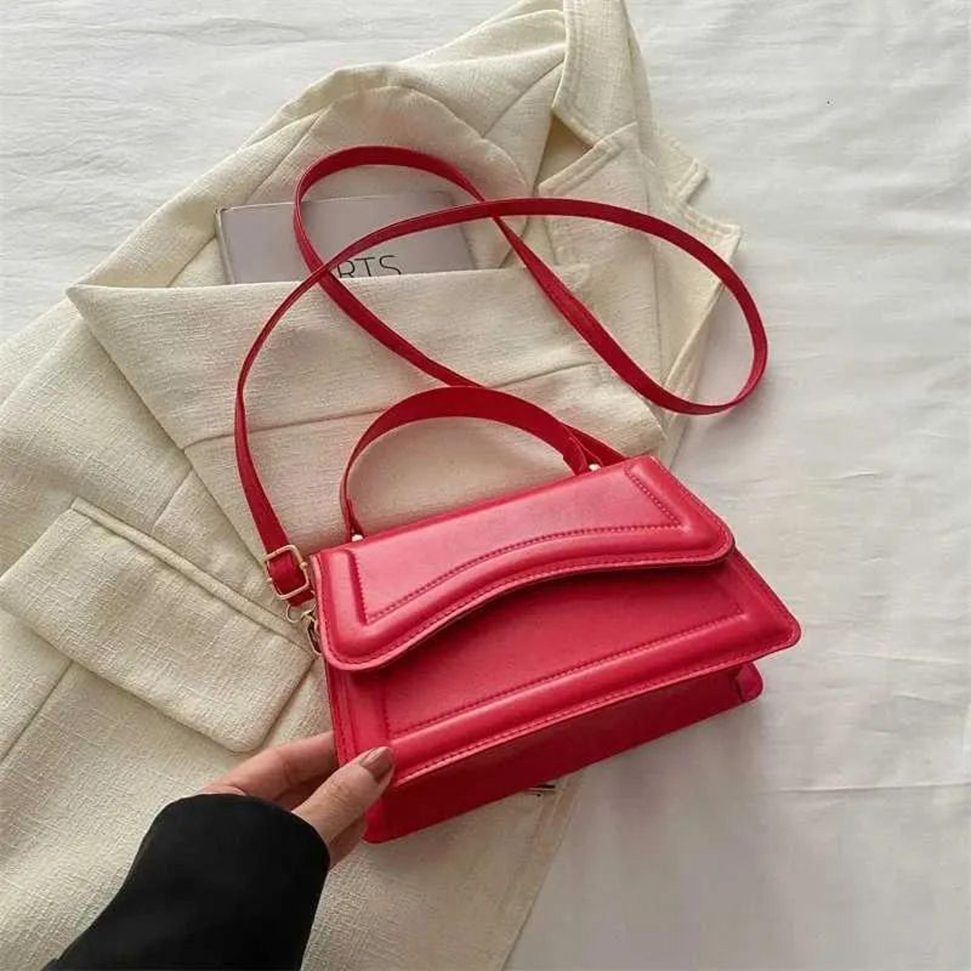 retro crossbody bag for women small pu leather shoulder purse with magnetic snap closure