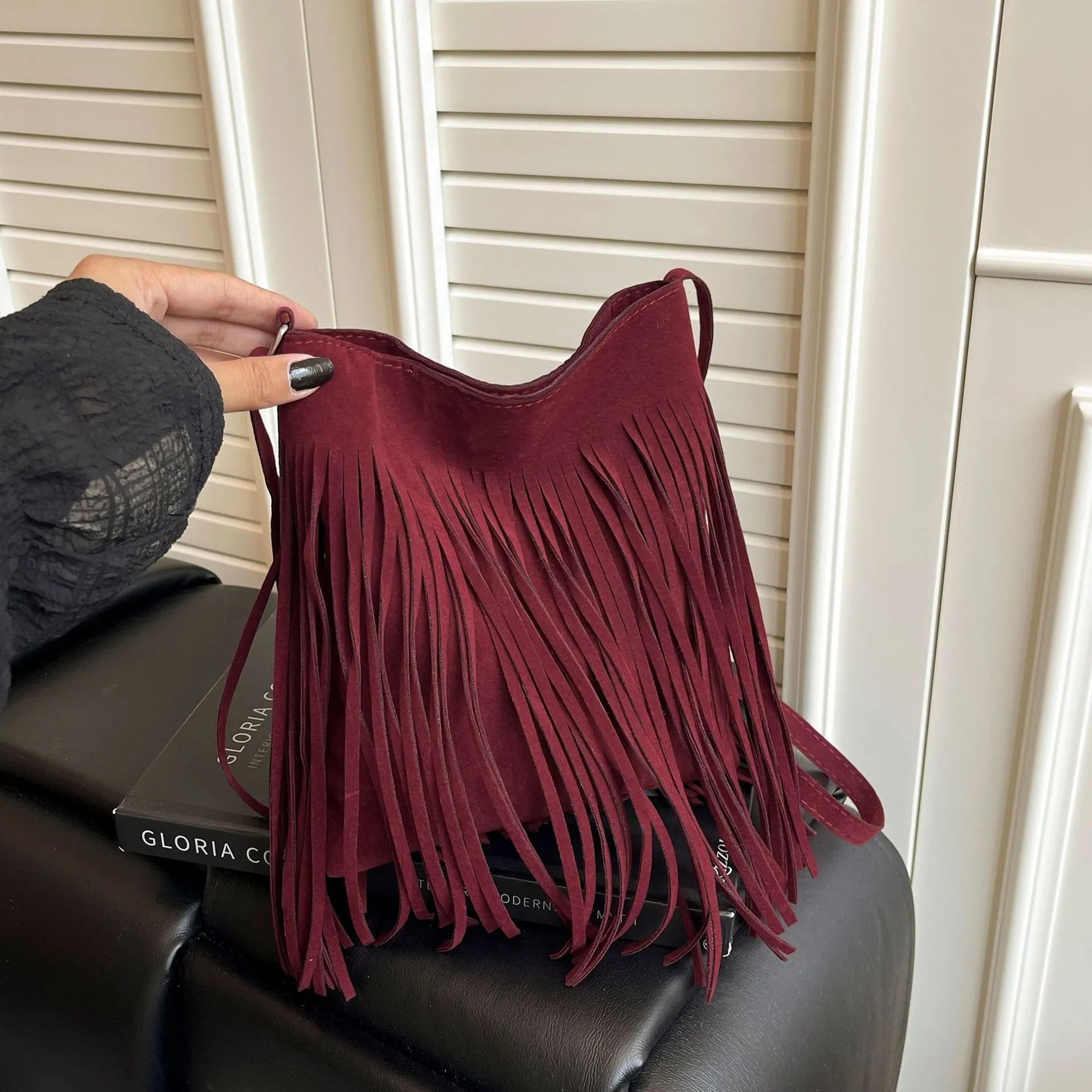 women's casual underarm shoulder handbag for everyday commuting