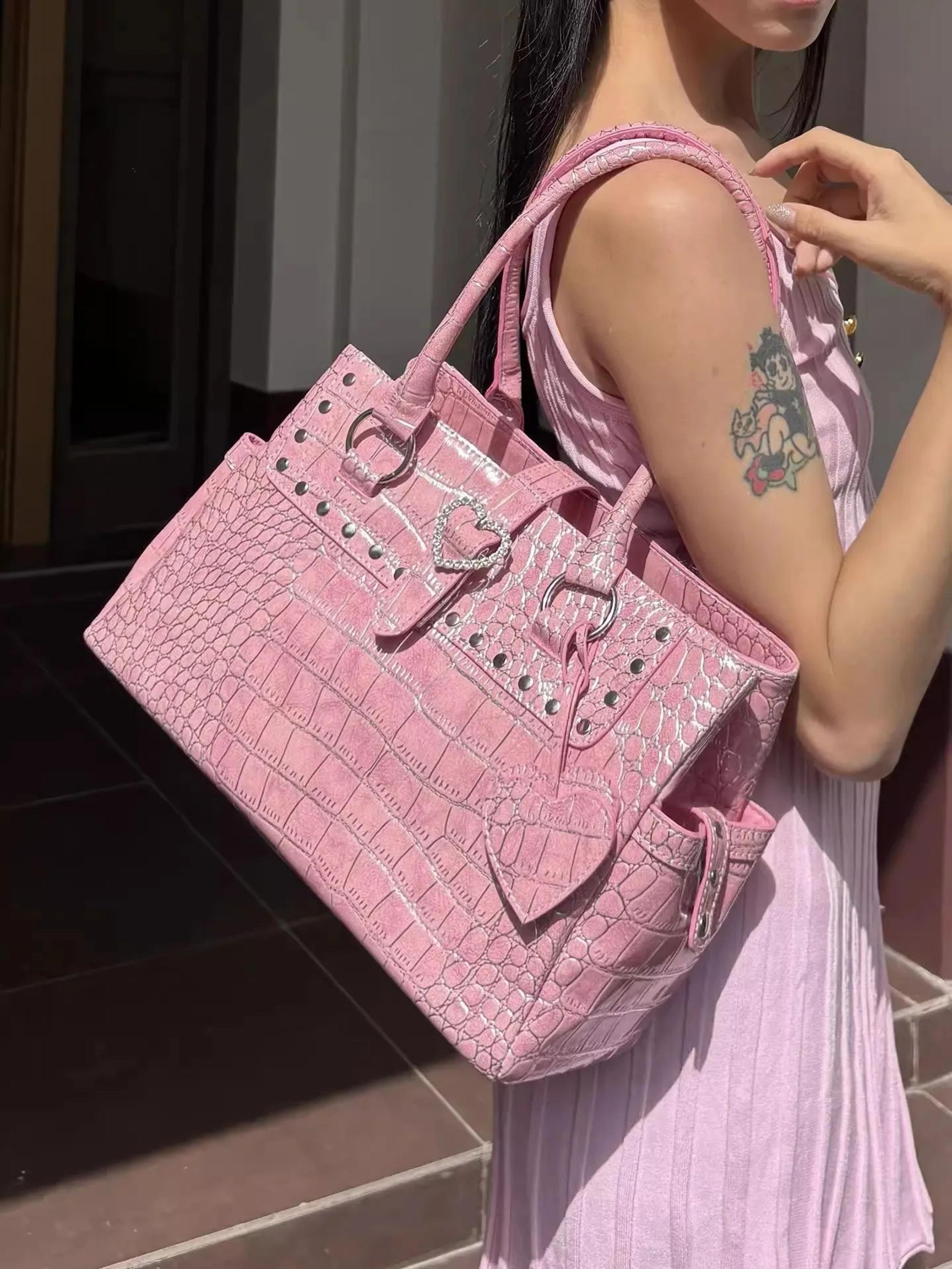 womens crocodile pattern large capacity handbag for work and daily commutes