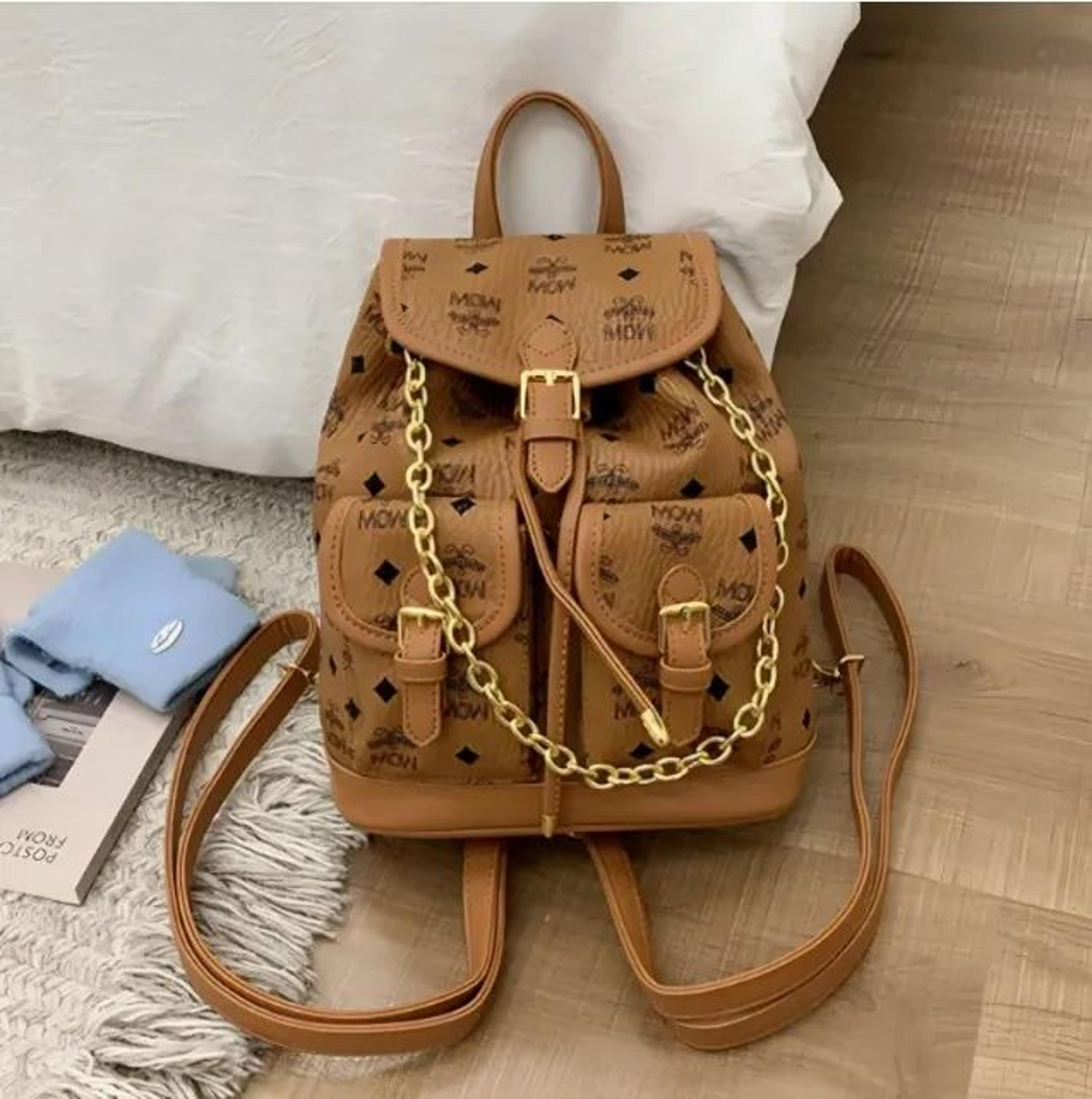 Classic Printed Drawstring Backpack For Women Stylish Travel And Everyday Bag 3