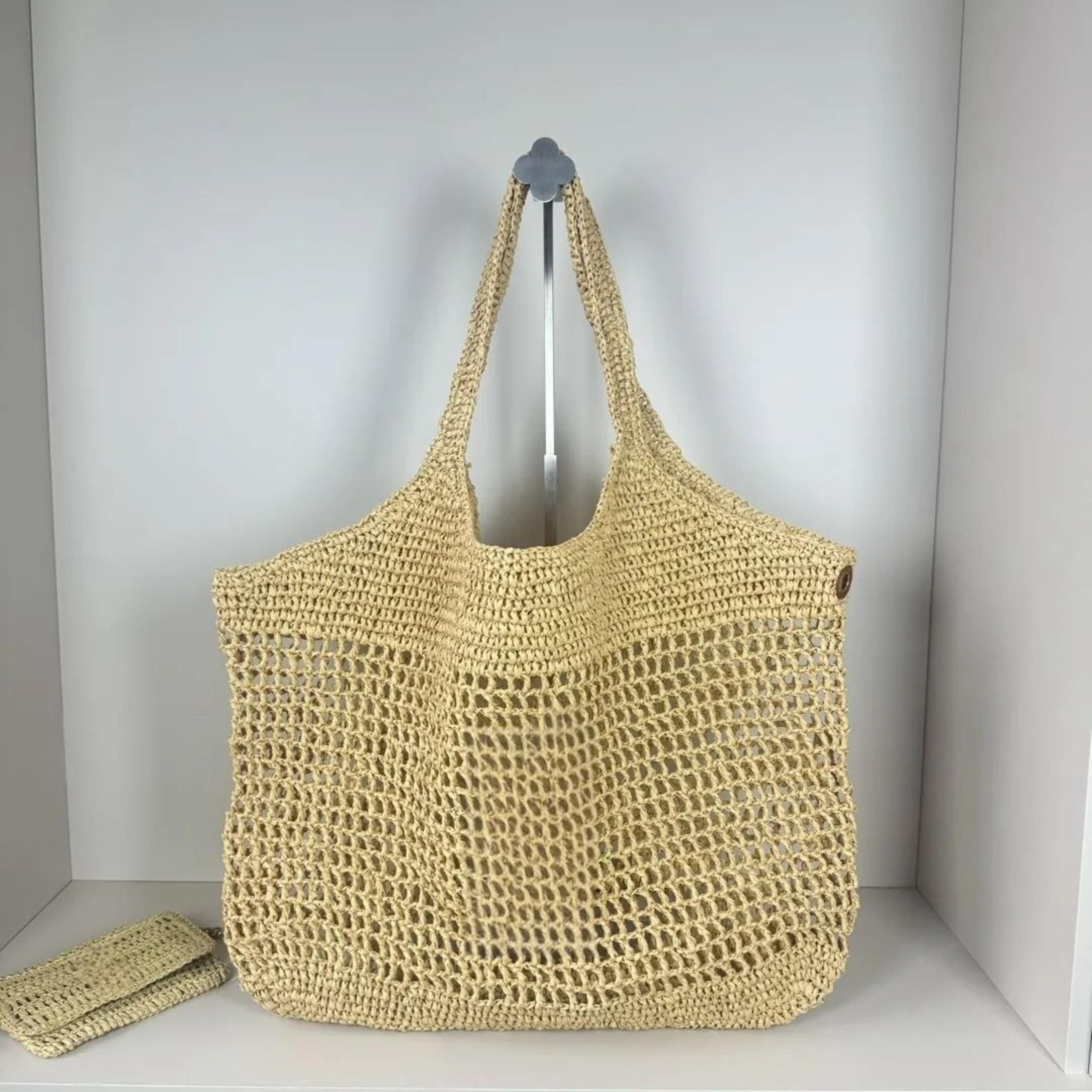 large raffia straw shoulder tote bag for women with metal letter accent