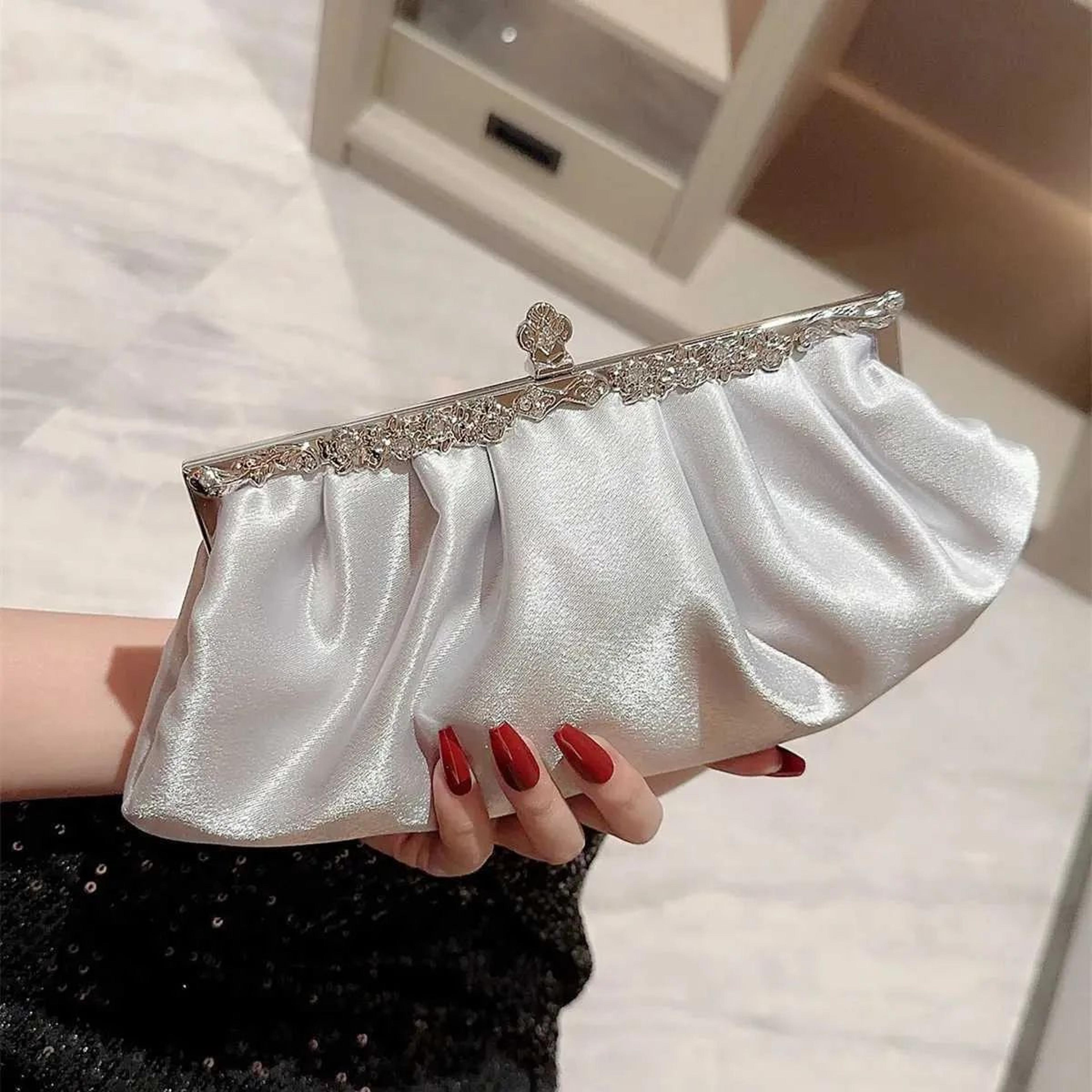 Womens Silver Evening Clutch Handbag With DiamondLike Accents For Weddings 1