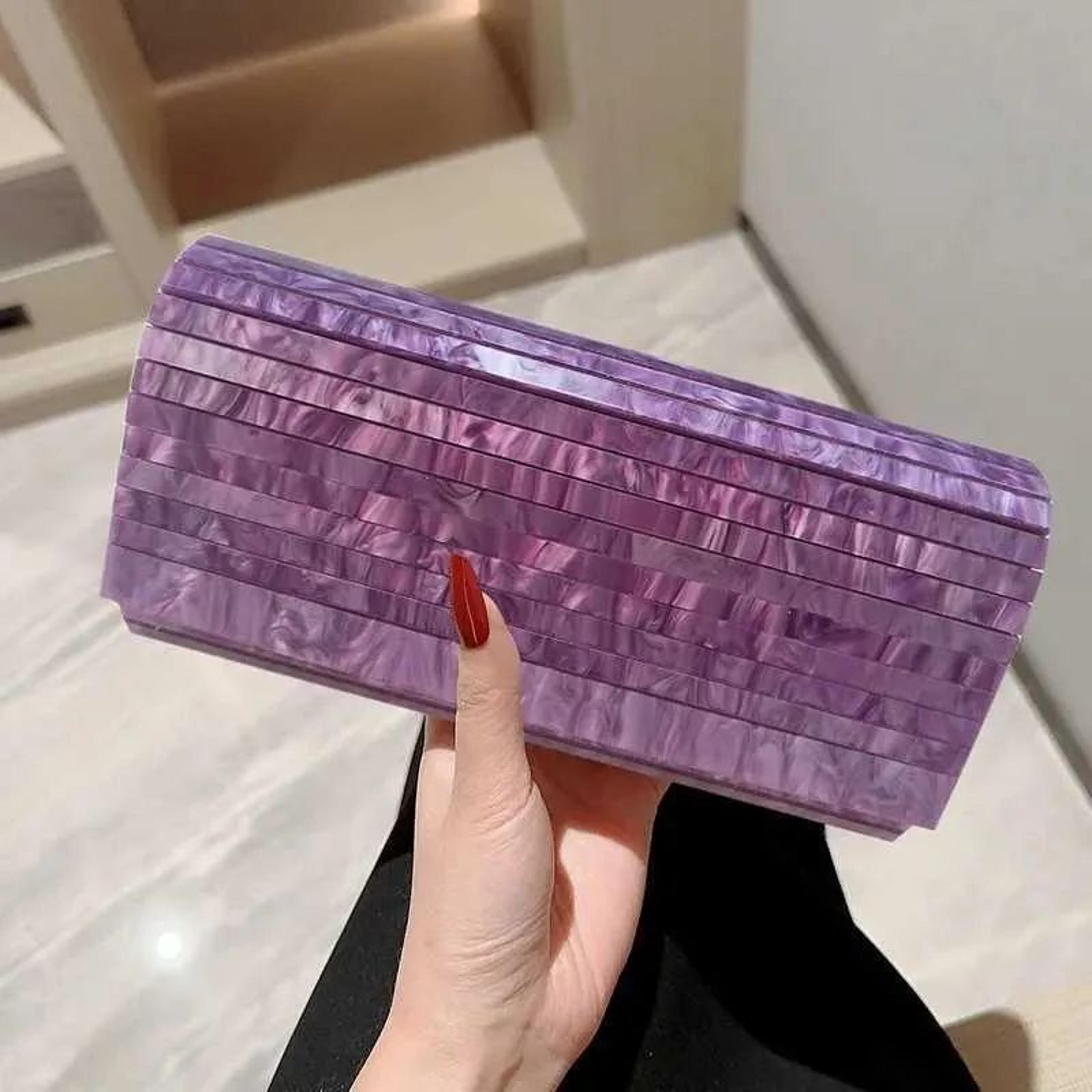 Womens Acrylic Evening Clutch Bag With Envelope Design And Crossbody Strap 2