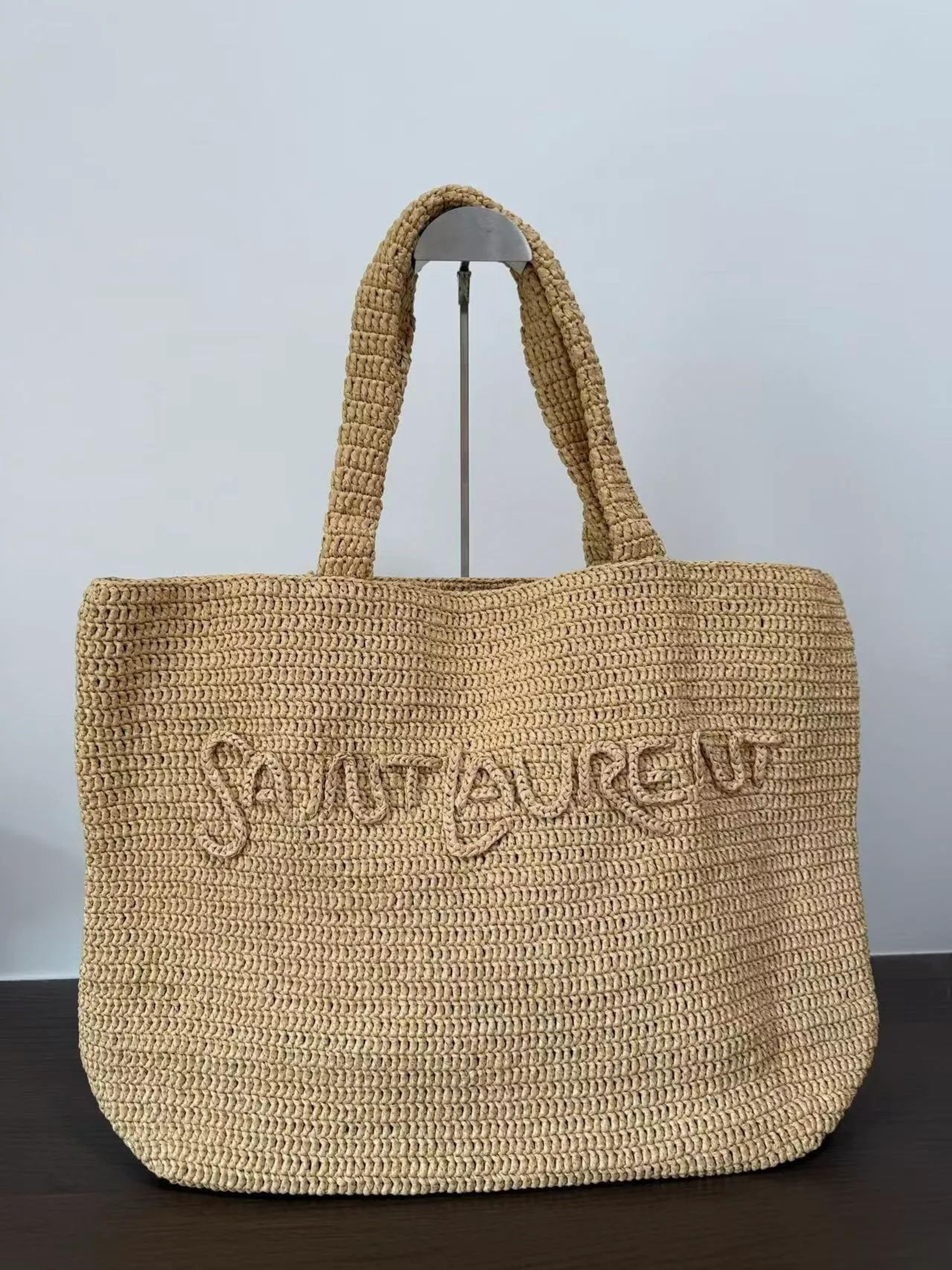 Women Large Woven Beach Tote Bag With Shoulder Strap For Summer Vacations 1