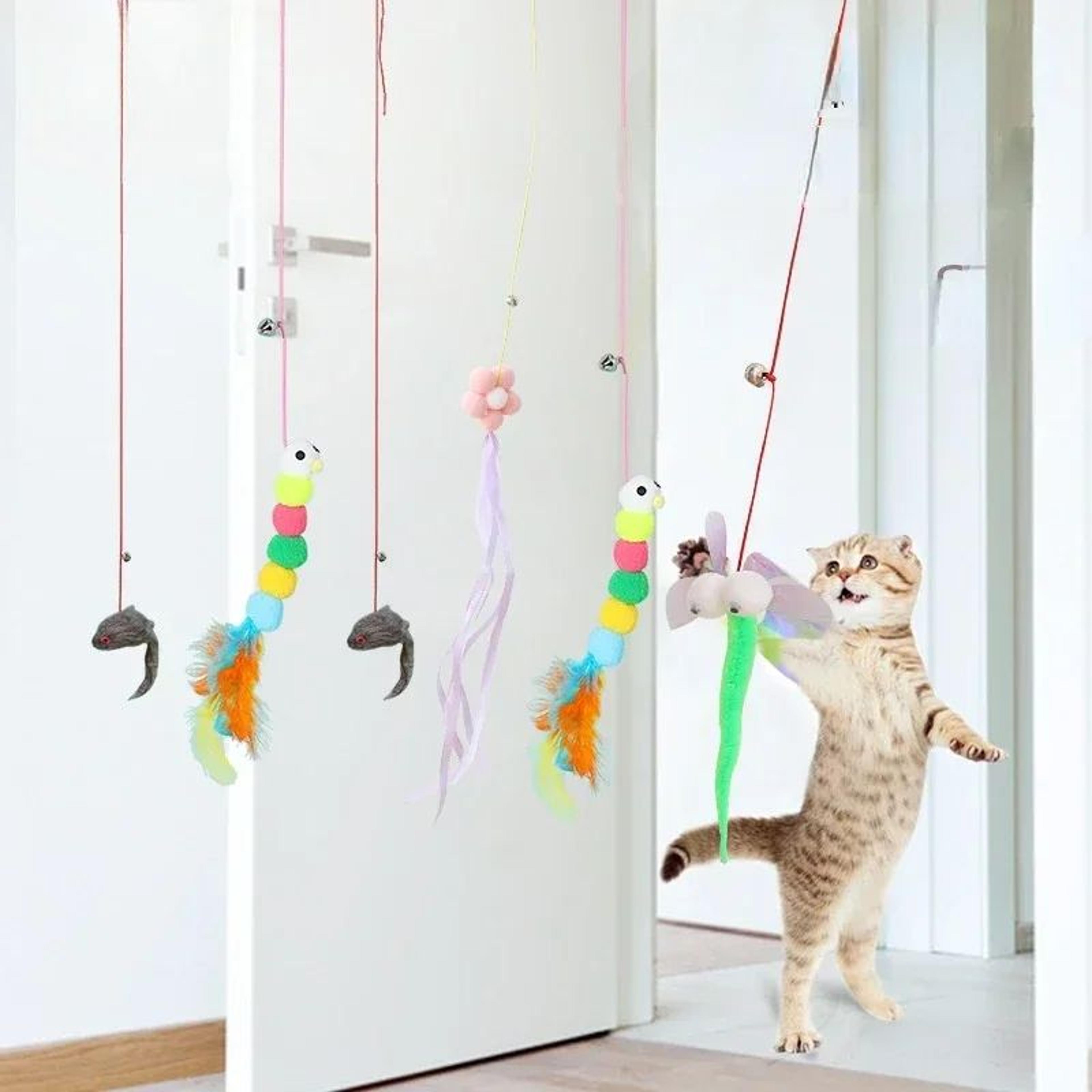 7 pcs hanging cat toy set – sticky disc door teaser with elastic rope for interactive play