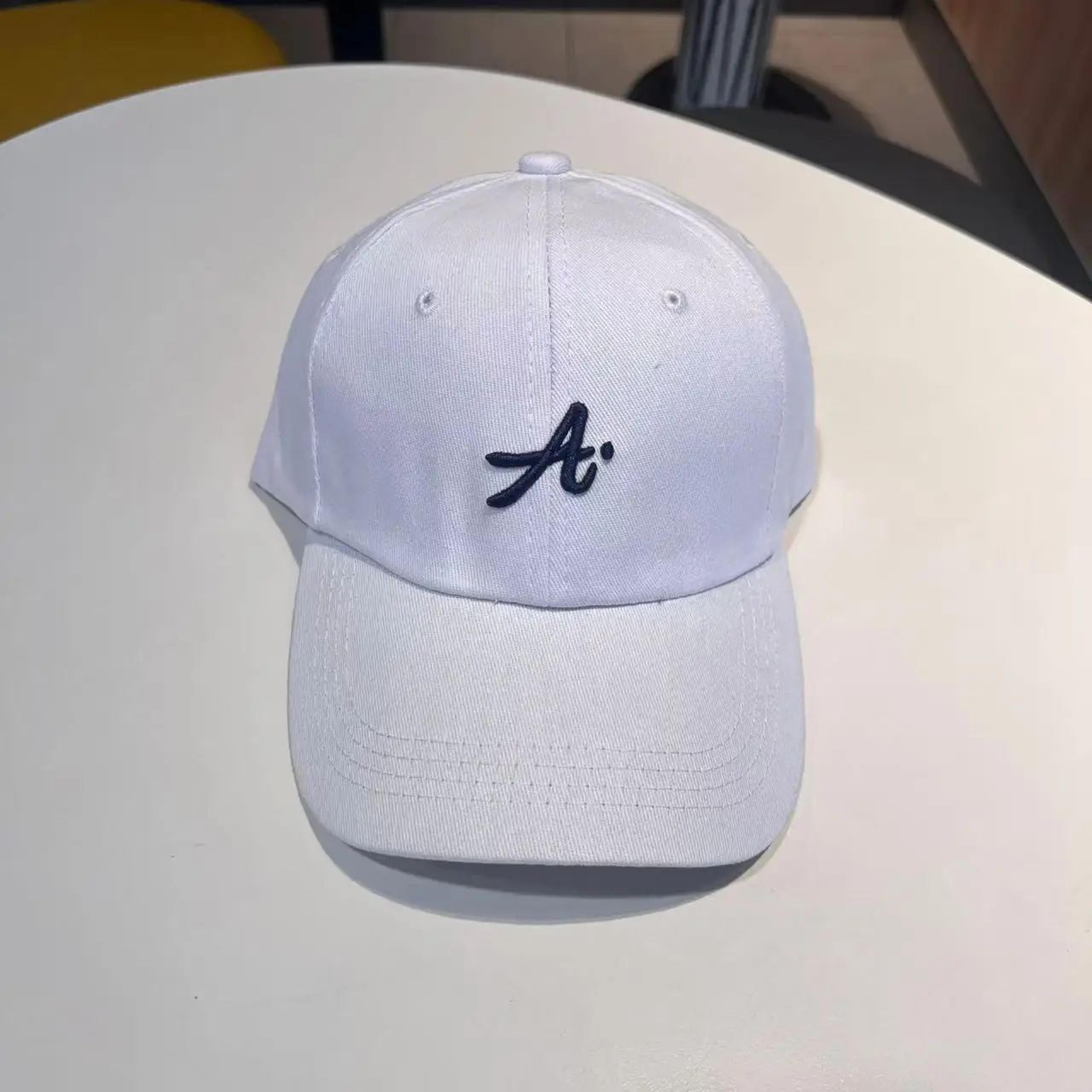 Retro 3D Letter Embroidered Baseball Cap  Adjustable Big Head Duckbill Hat 11