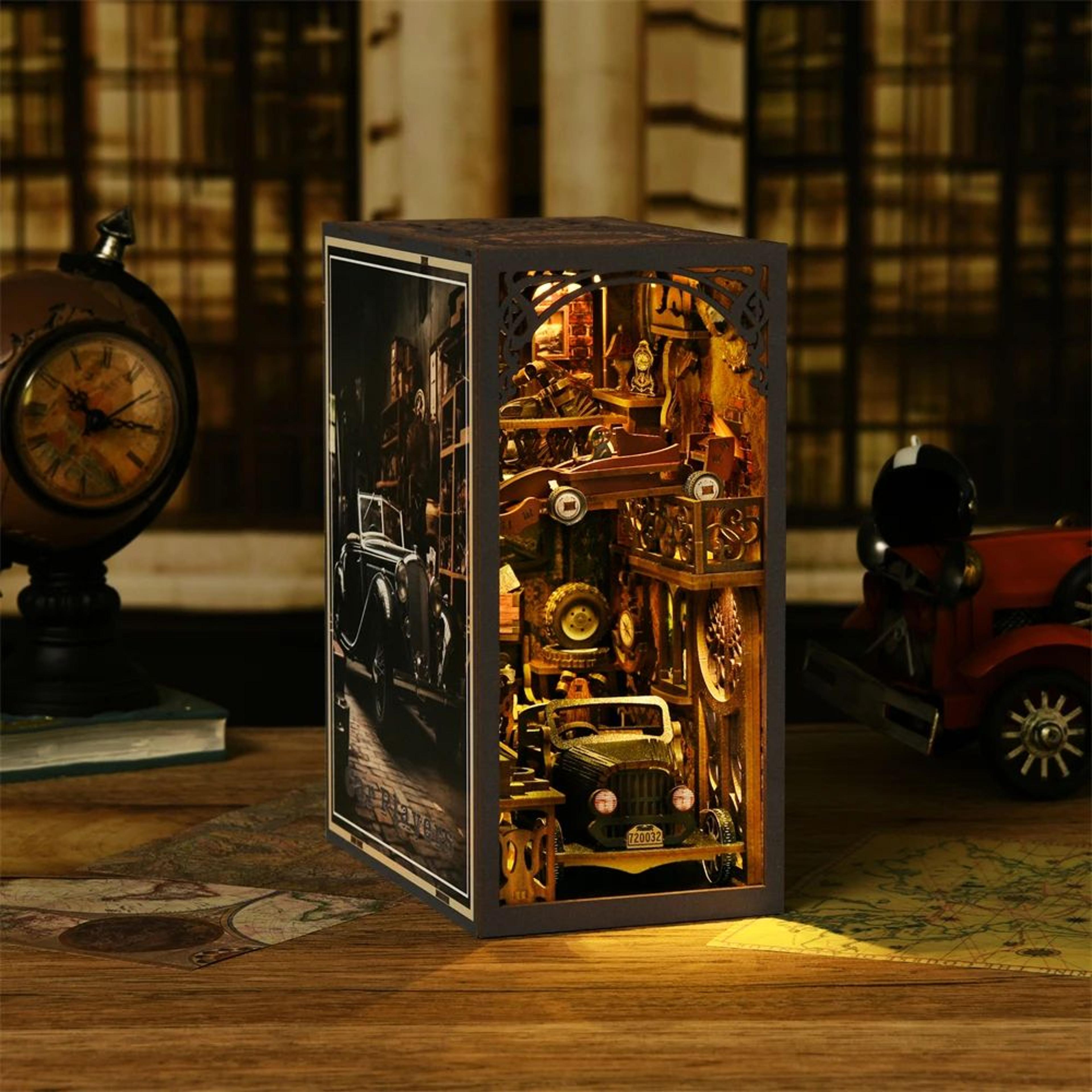Classic Car F1 DIY Book Nook Kit  Wooden Puzzle Bookshelf Insert Model 2
