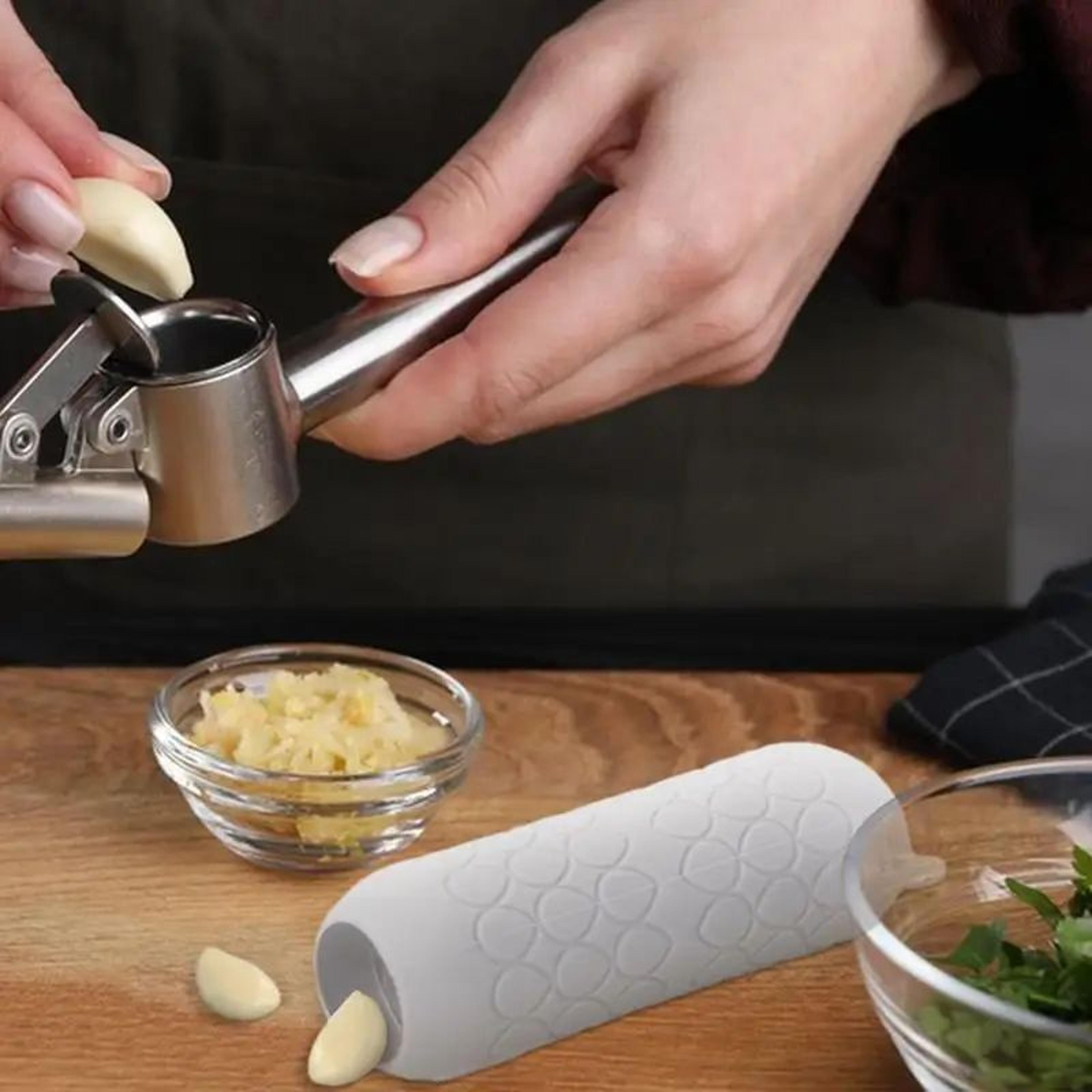 PeelPro Silicone Garlic Peeler Tube OdorFree Quick Garlic Skin Remover Kitchen Tool 1