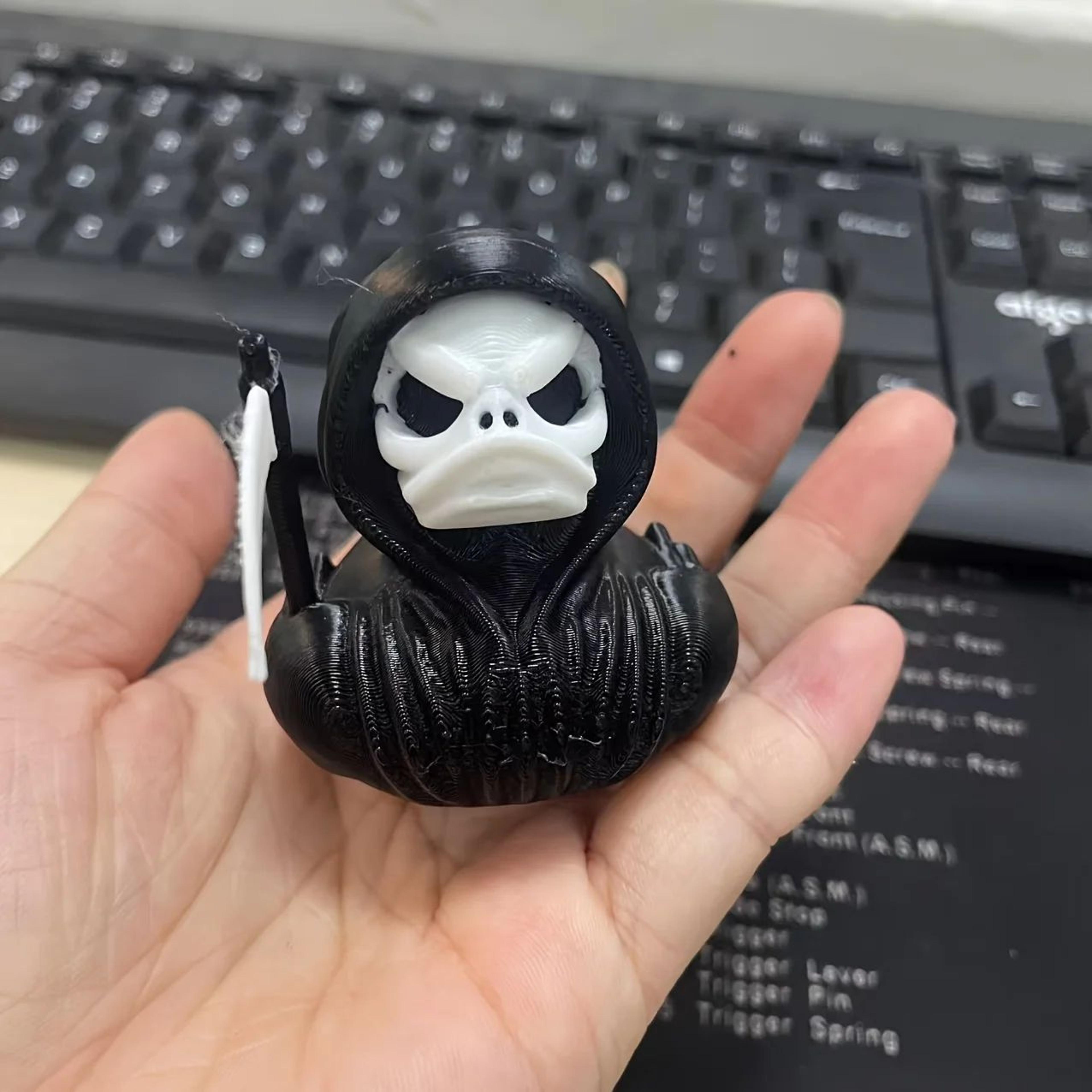 Grim Reaper Duck Statue  3D Scary Resin Death Duck Figurine For Halloween Haunted House Party  Home 2