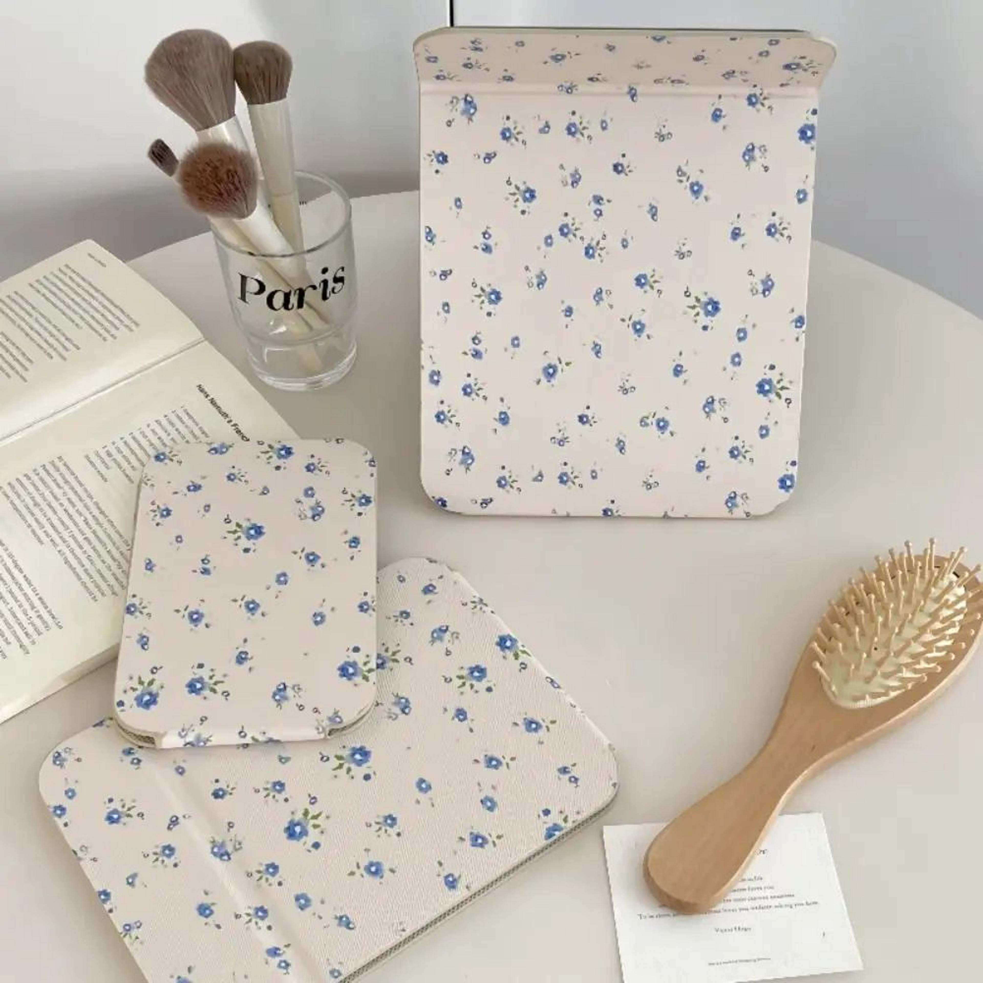 PU Leather Folding Makeup Mirror  Portable Desktop Vanity Stand Mirror For Travel Makeup Skincare   9