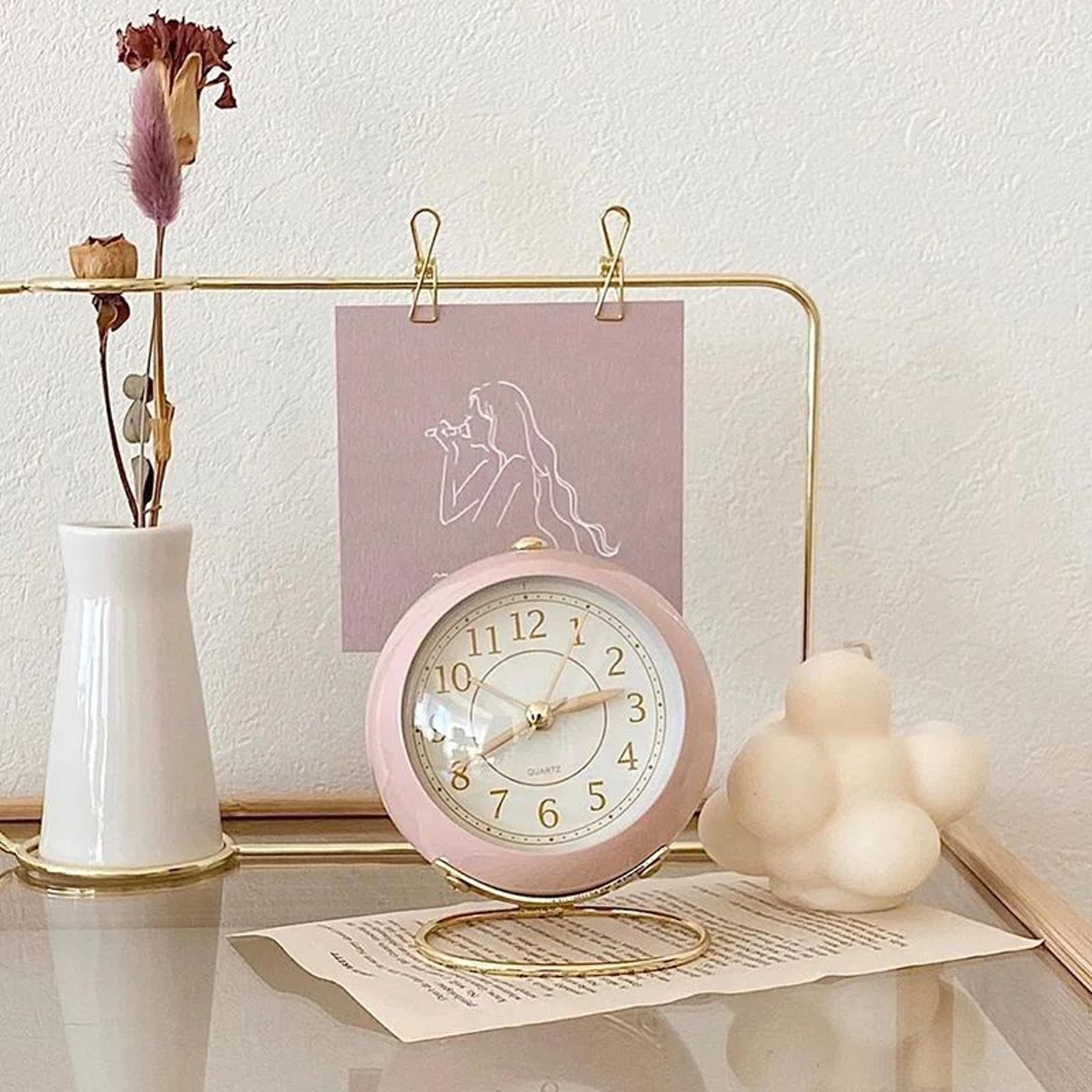 Nordic Silent Quartz Alarm Clock  41 In Compact Metal Table Clock With Night Light Stand For Bedroo