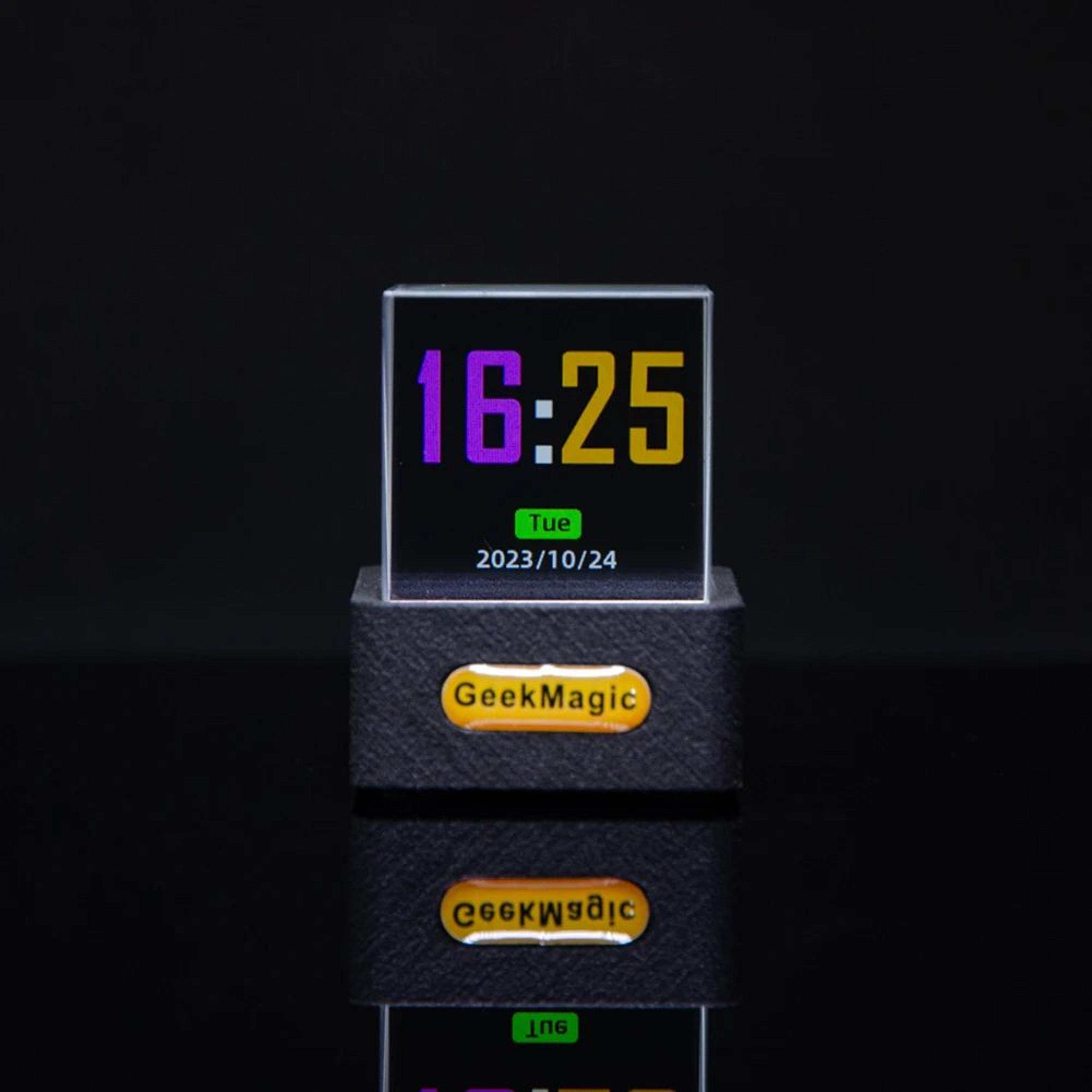 GeekMagic GIFTV Crystal Cube Smart Display  Mini Digital Clock With Weather Holographic GIF Animati 1