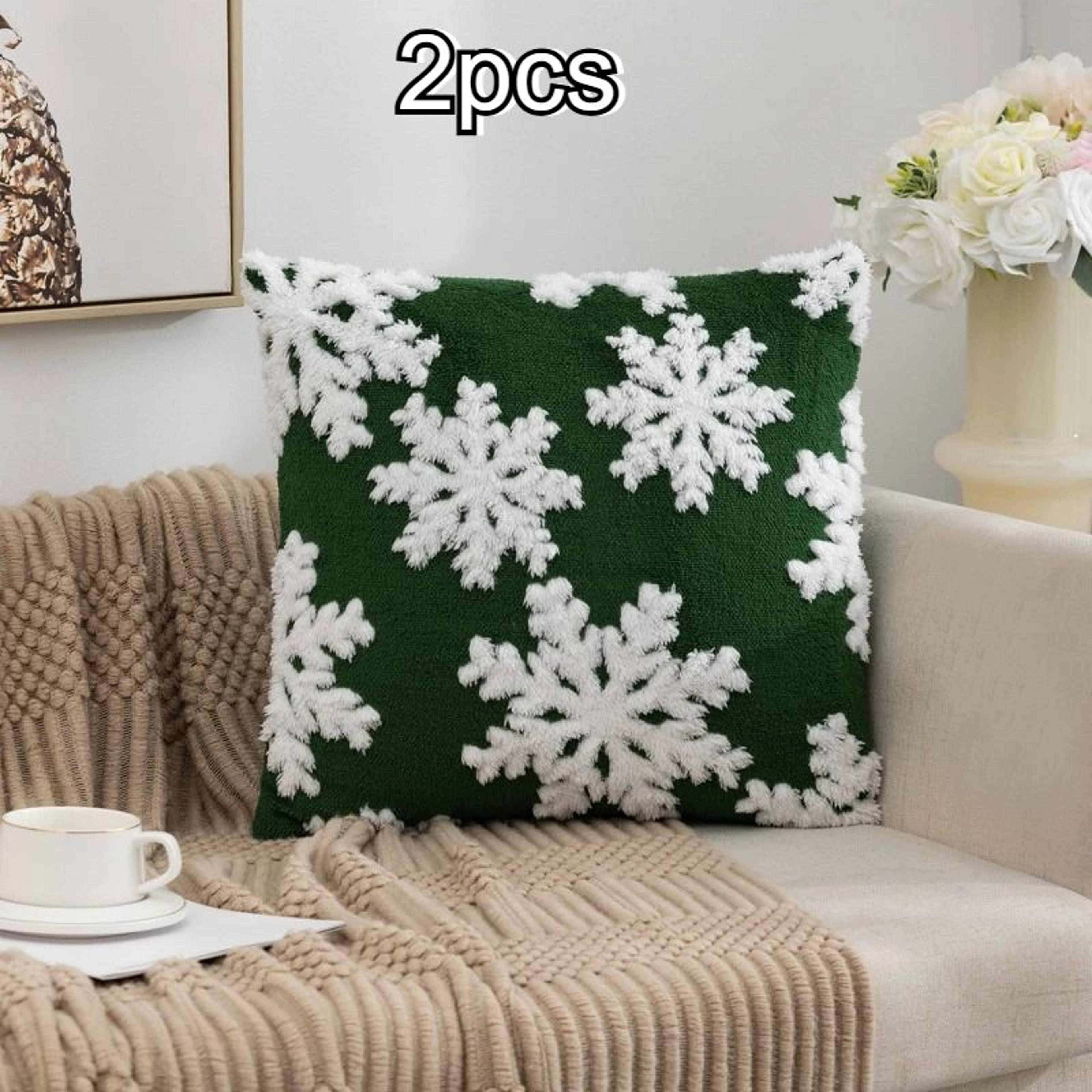 Snowflake Velvet Pillow Covers Set Of 2  Soft Christmas Cushion Covers With Festive Pattern  Hidden 6